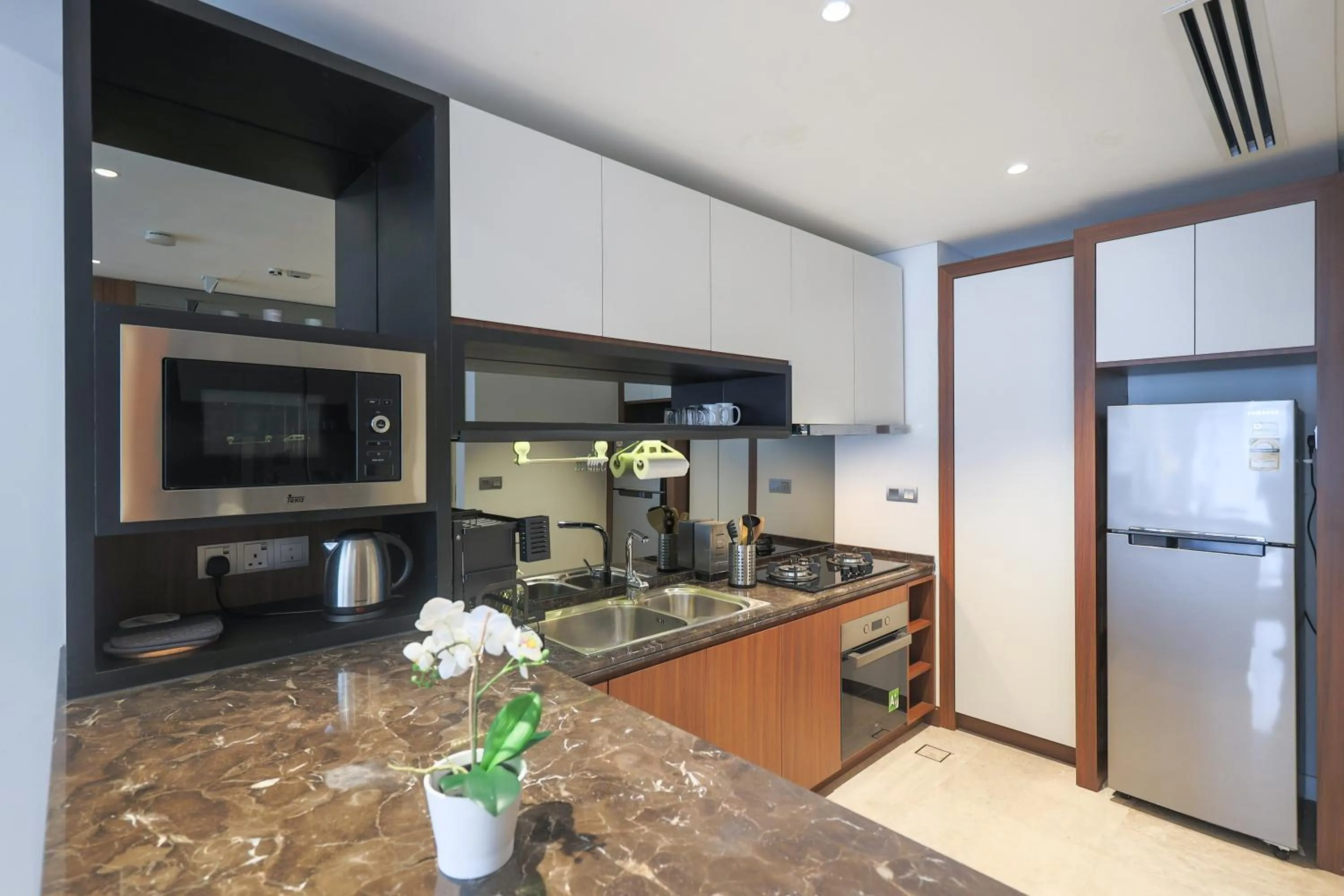 Anggun Residences Serviced Suites by GB