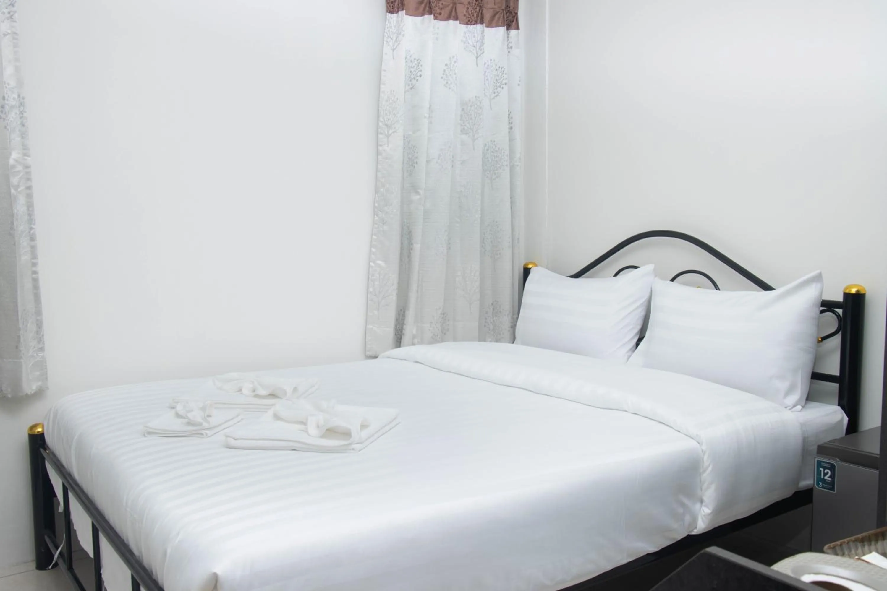 Bed in Taw Win Place