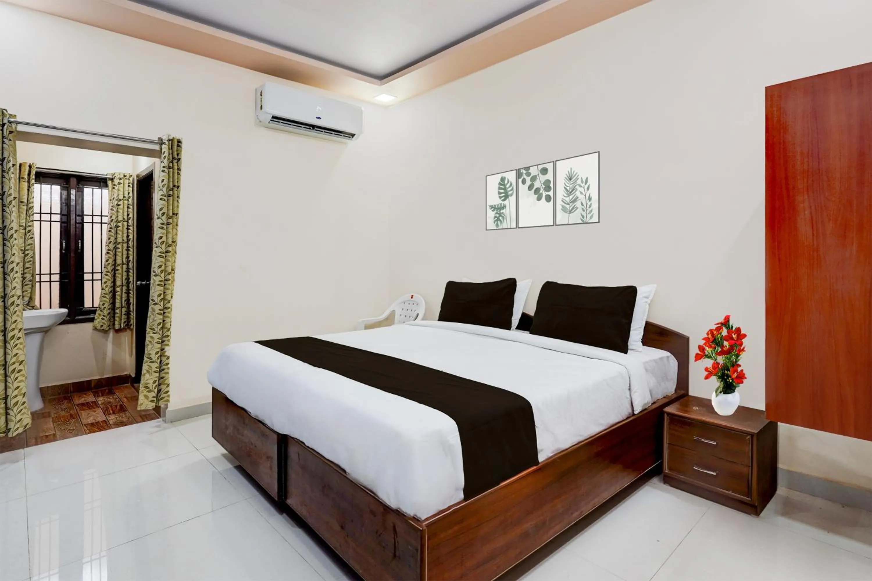 Bedroom, Bed in Super Hotel O GT Road Nellore