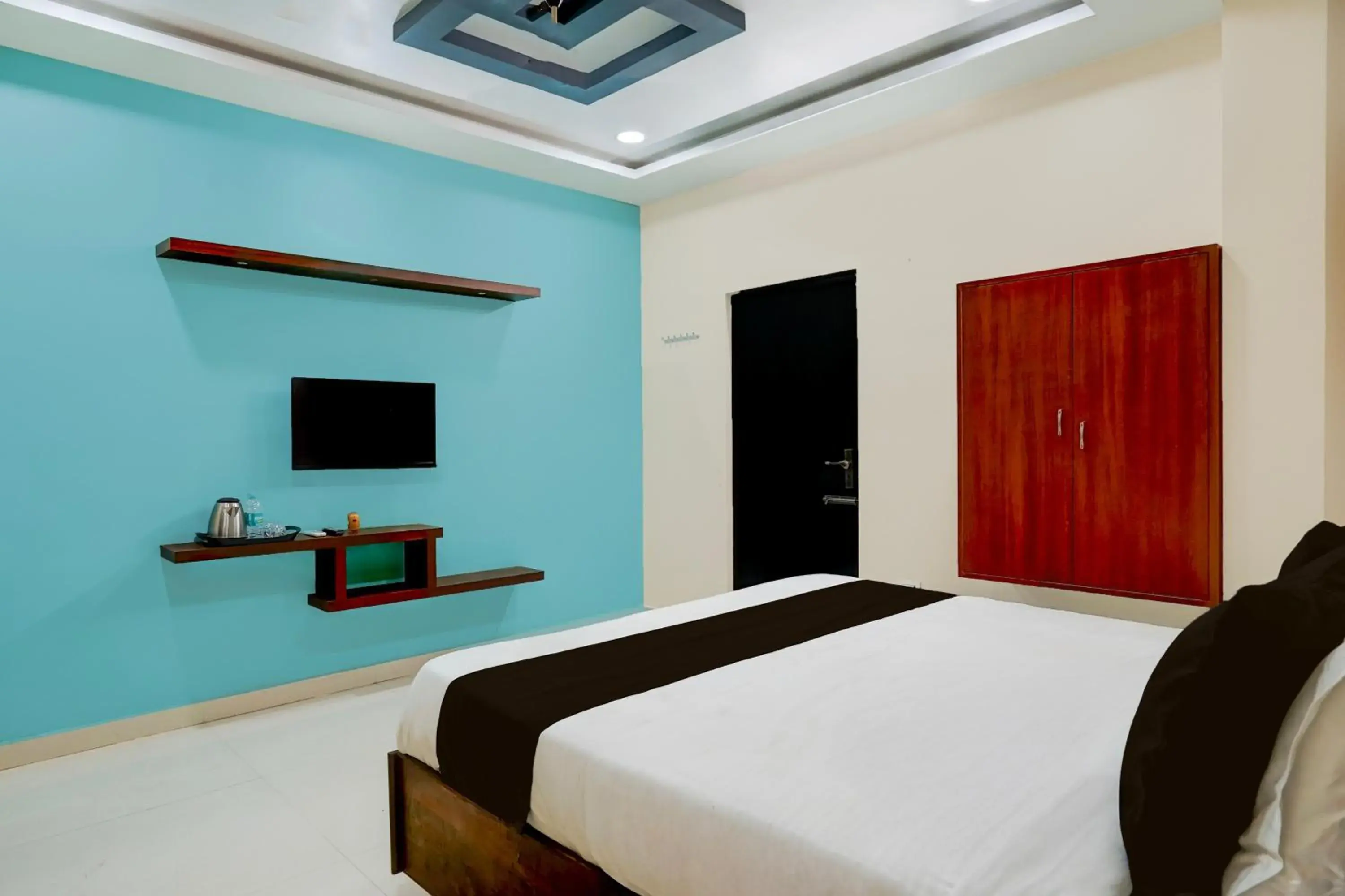 Bedroom, Bed in Super Hotel O GT Road Nellore Bedroom, Bed in Super Hotel O GT Road Nellore
