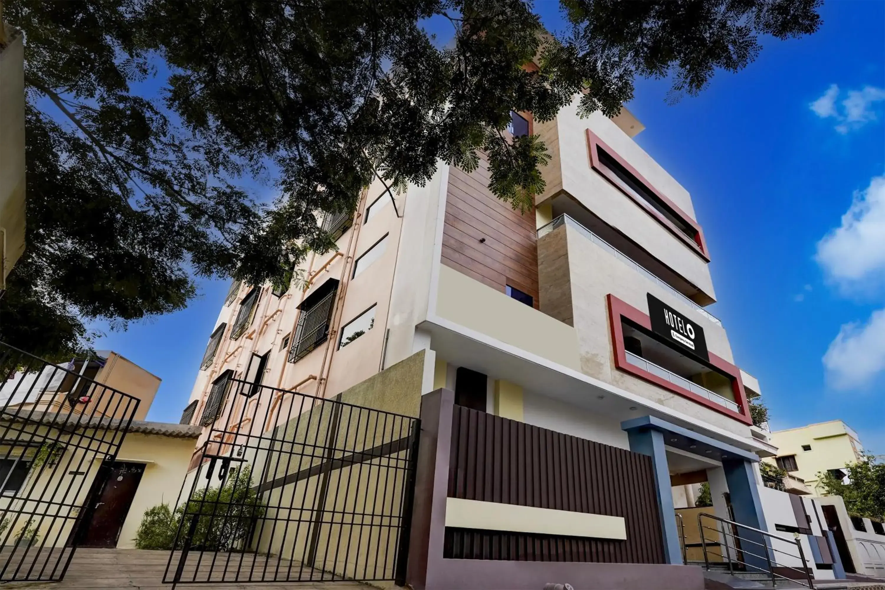 Facade/entrance in Super Hotel O GT Road Nellore Facade/entrance in Super Hotel O GT Road Nellore