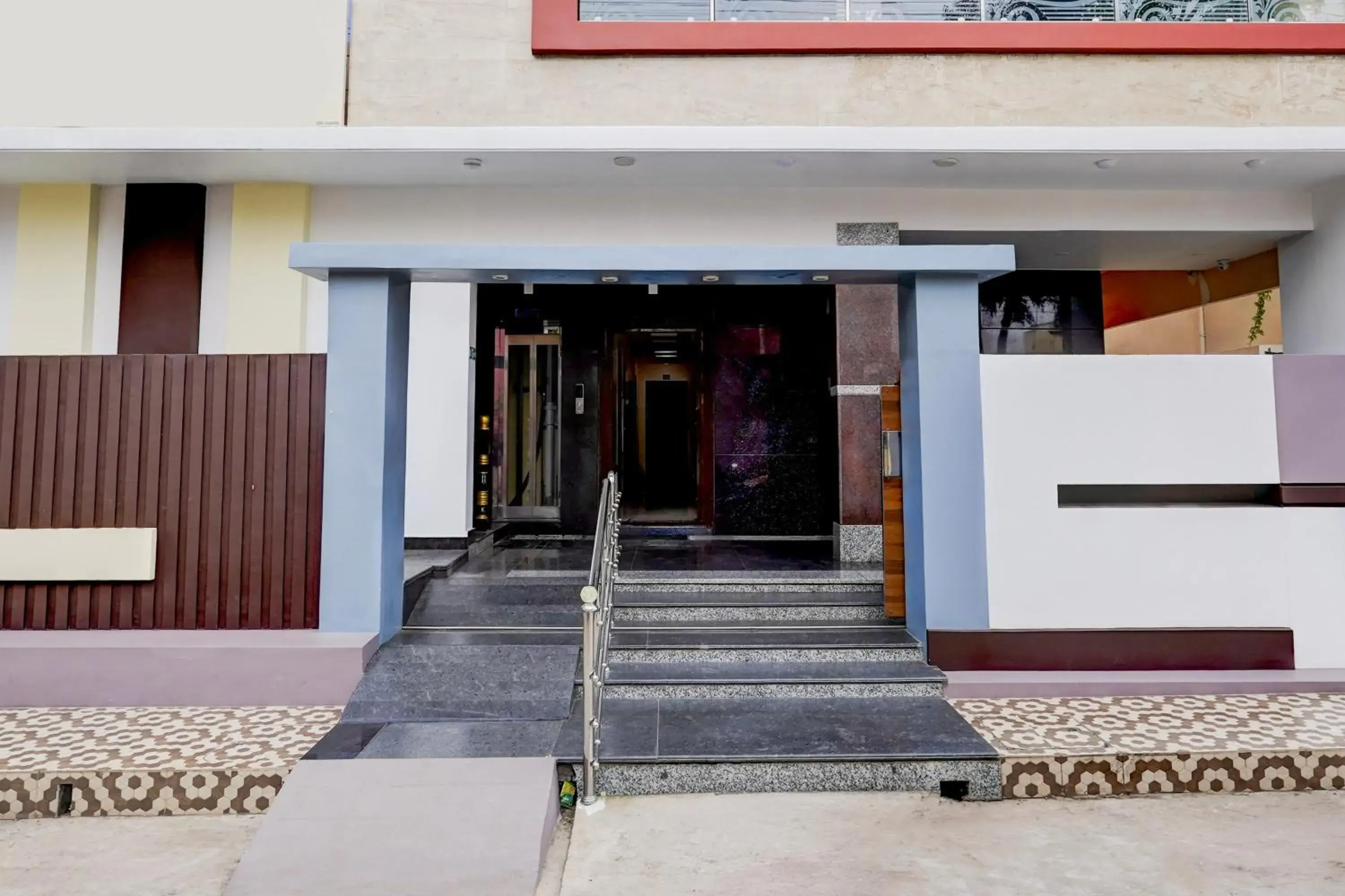 Facade/entrance in Super Hotel O GT Road Nellore Facade/entrance in Super Hotel O GT Road Nellore