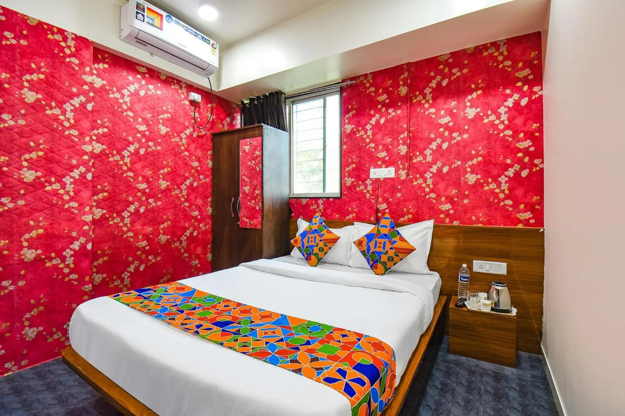 Bed in Via SL Rooms - Nr MCF CAMP