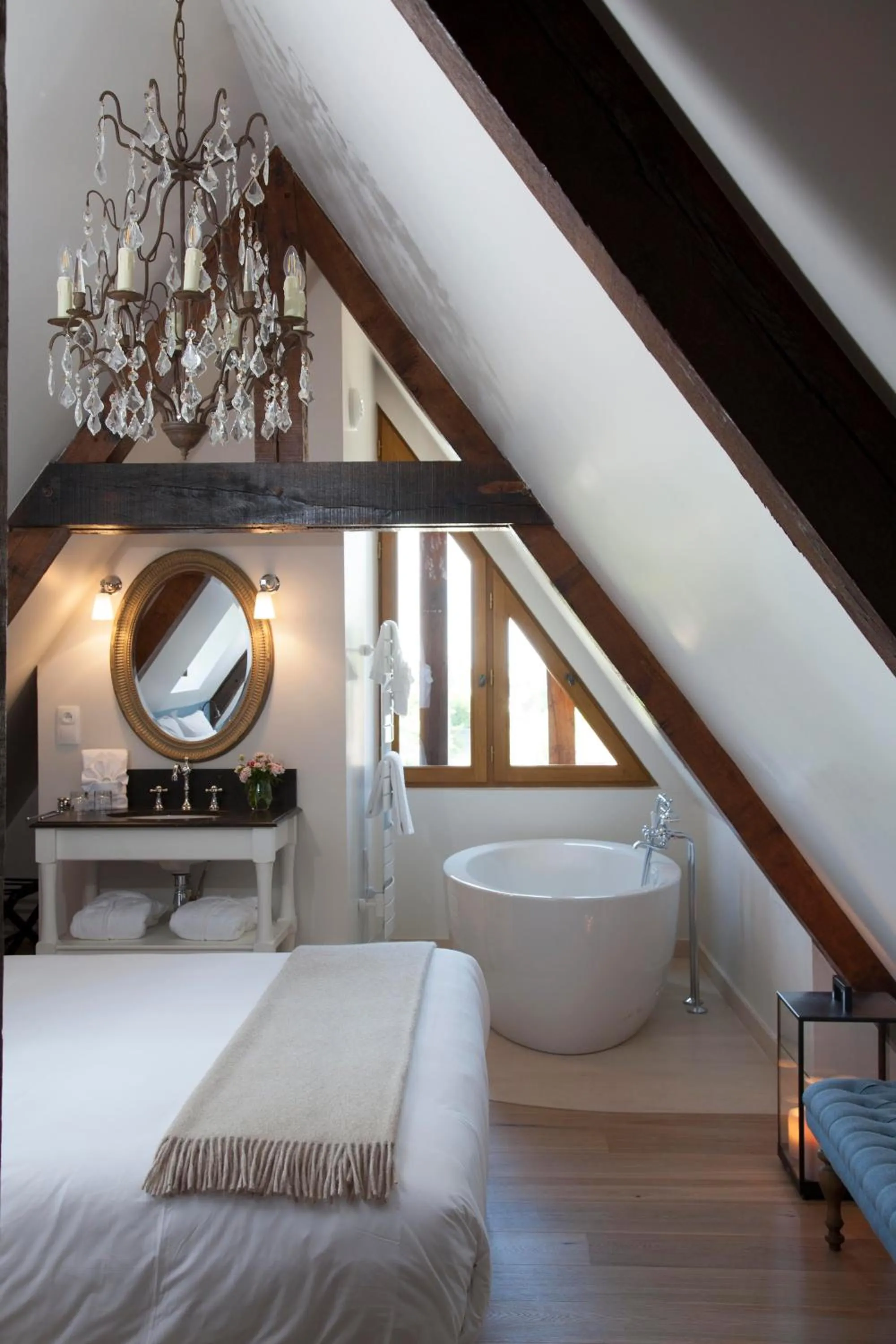 Photo of the whole room, Bed in Manoir de Surville Hotel & Spa & restaurant