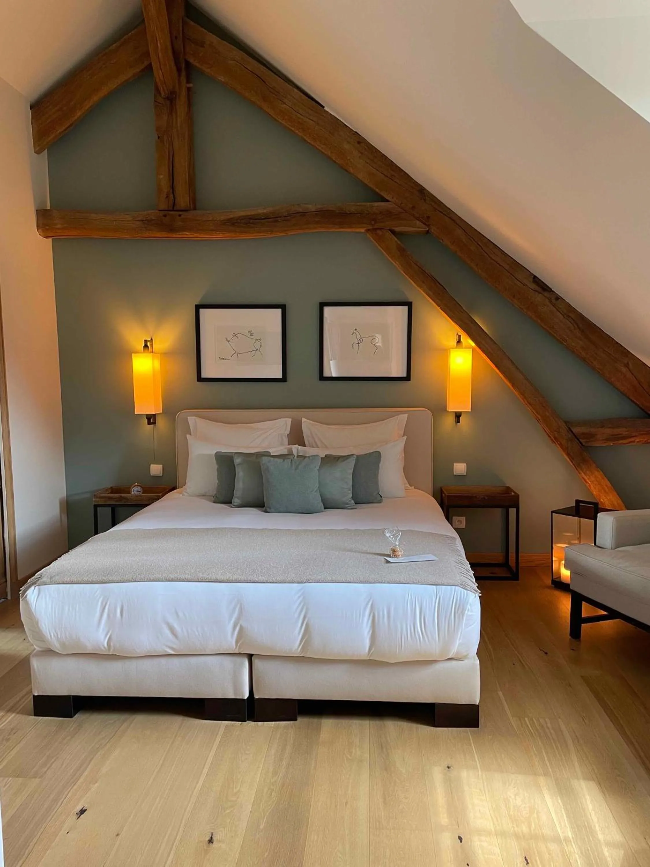 Photo of the whole room, Bed in Manoir de Surville Hotel & Spa & restaurant