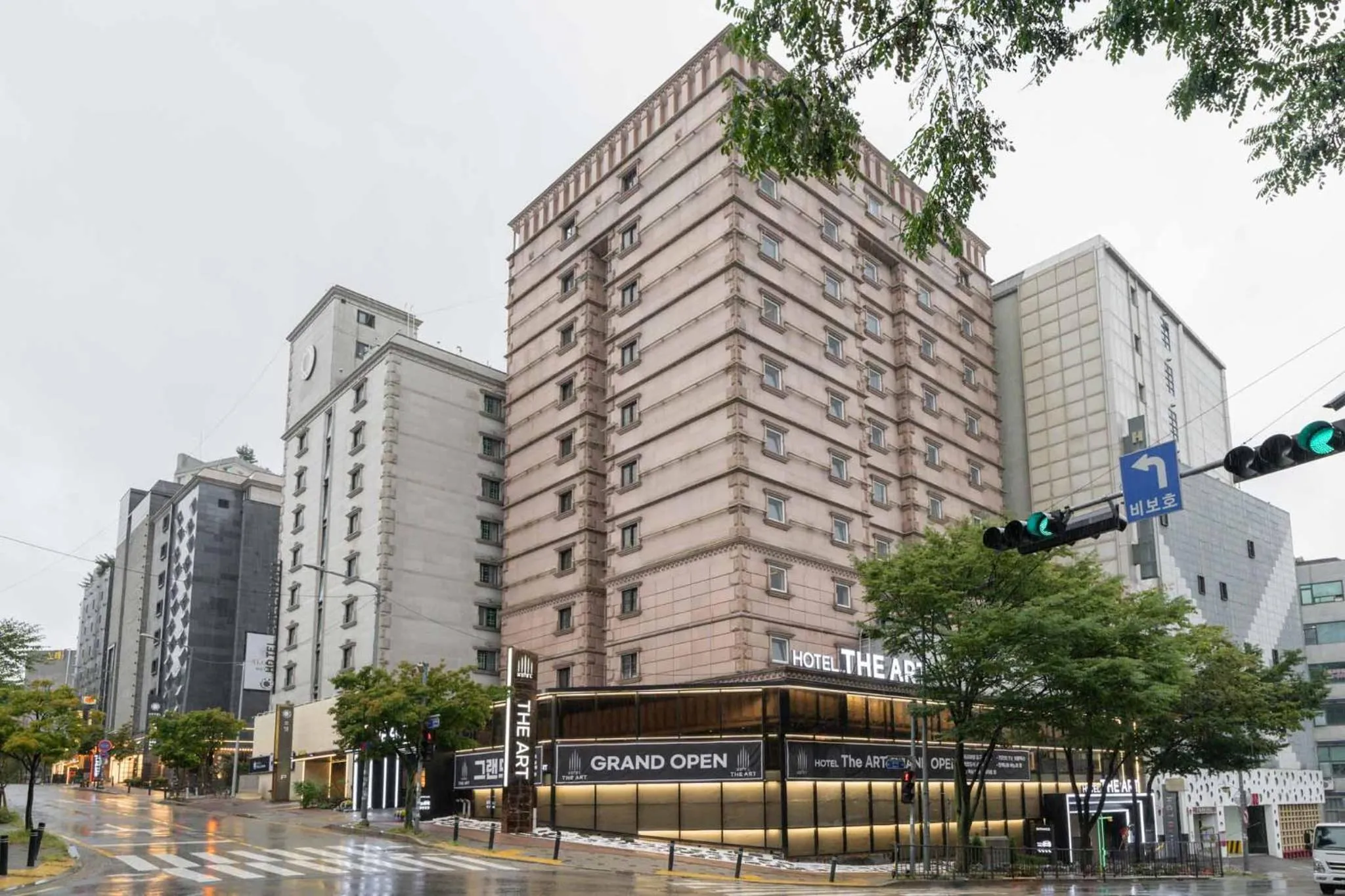 Property building in Hotel THE ART UIWANG