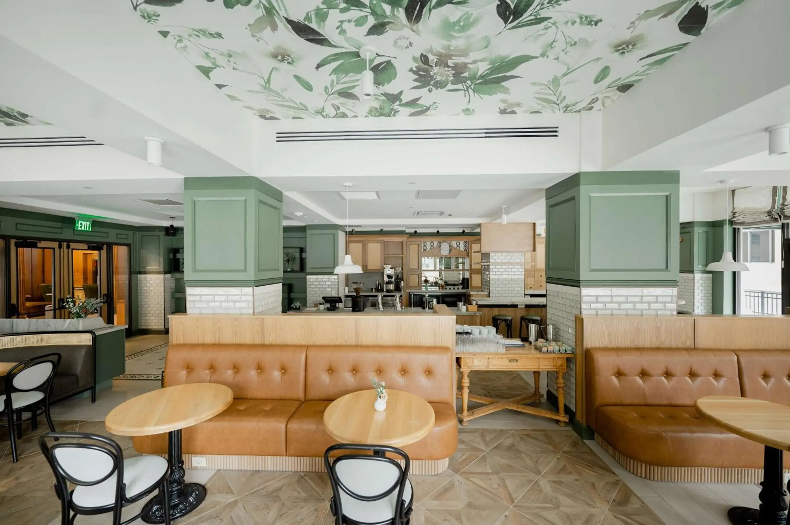 Restaurant/places to eat in Hotel Fort Des Moines, Curio Collection By Hilton Restaurant/places to eat in Hotel Fort Des Moines, Curio Collection By Hilton