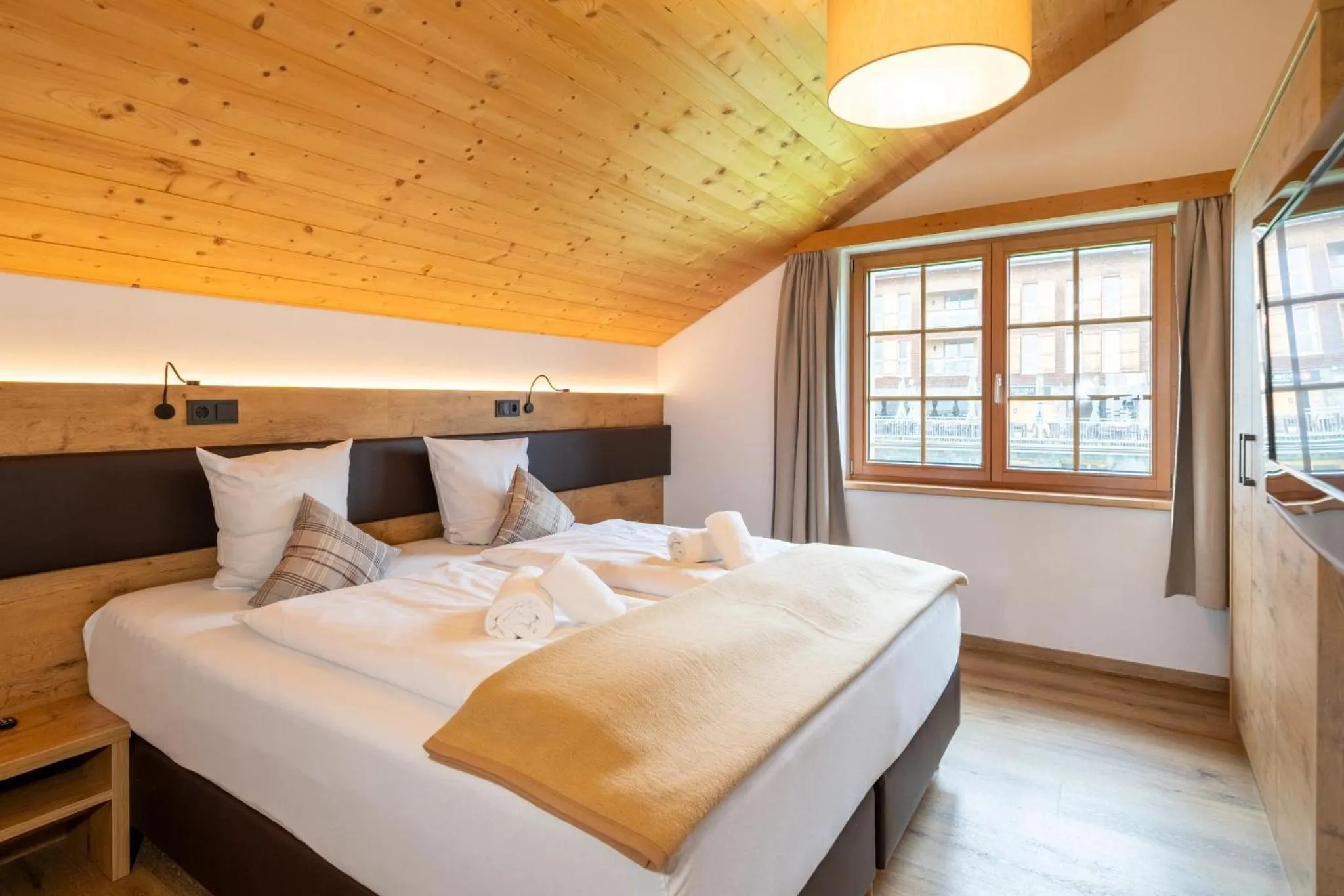 Property building, Bed in Landal Brandnertal