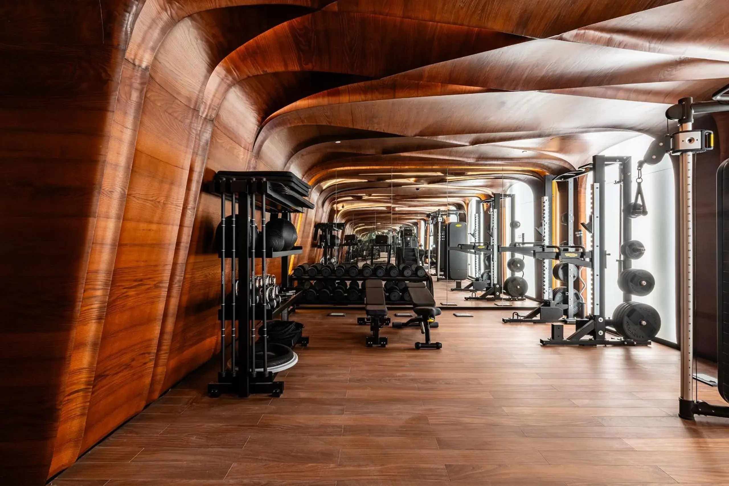 Fitness centre/facilities in ROMEO Roma Fitness centre/facilities in ROMEO Roma