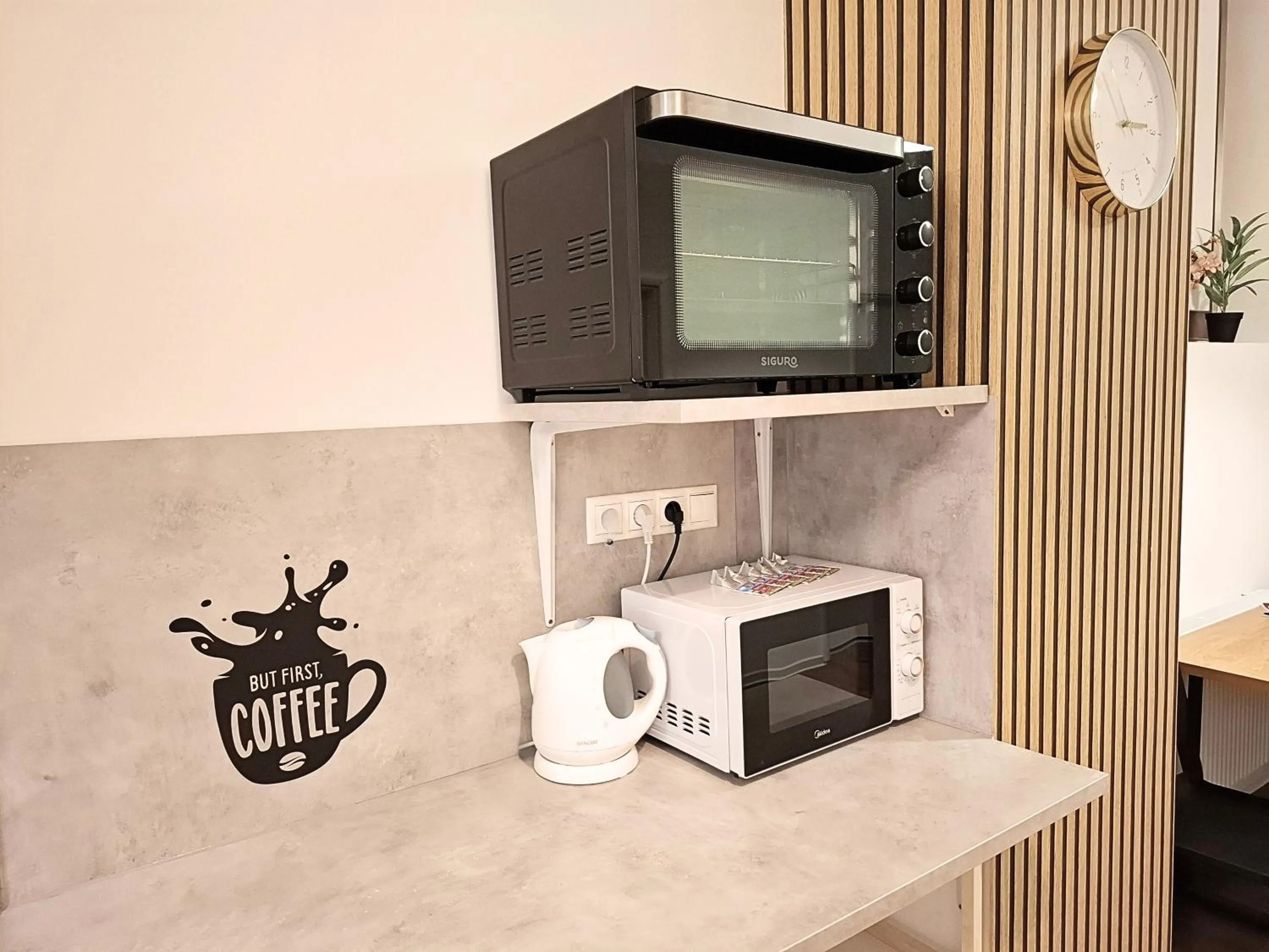 Kitchen or kitchenette in Dimael Hostel & Apartments