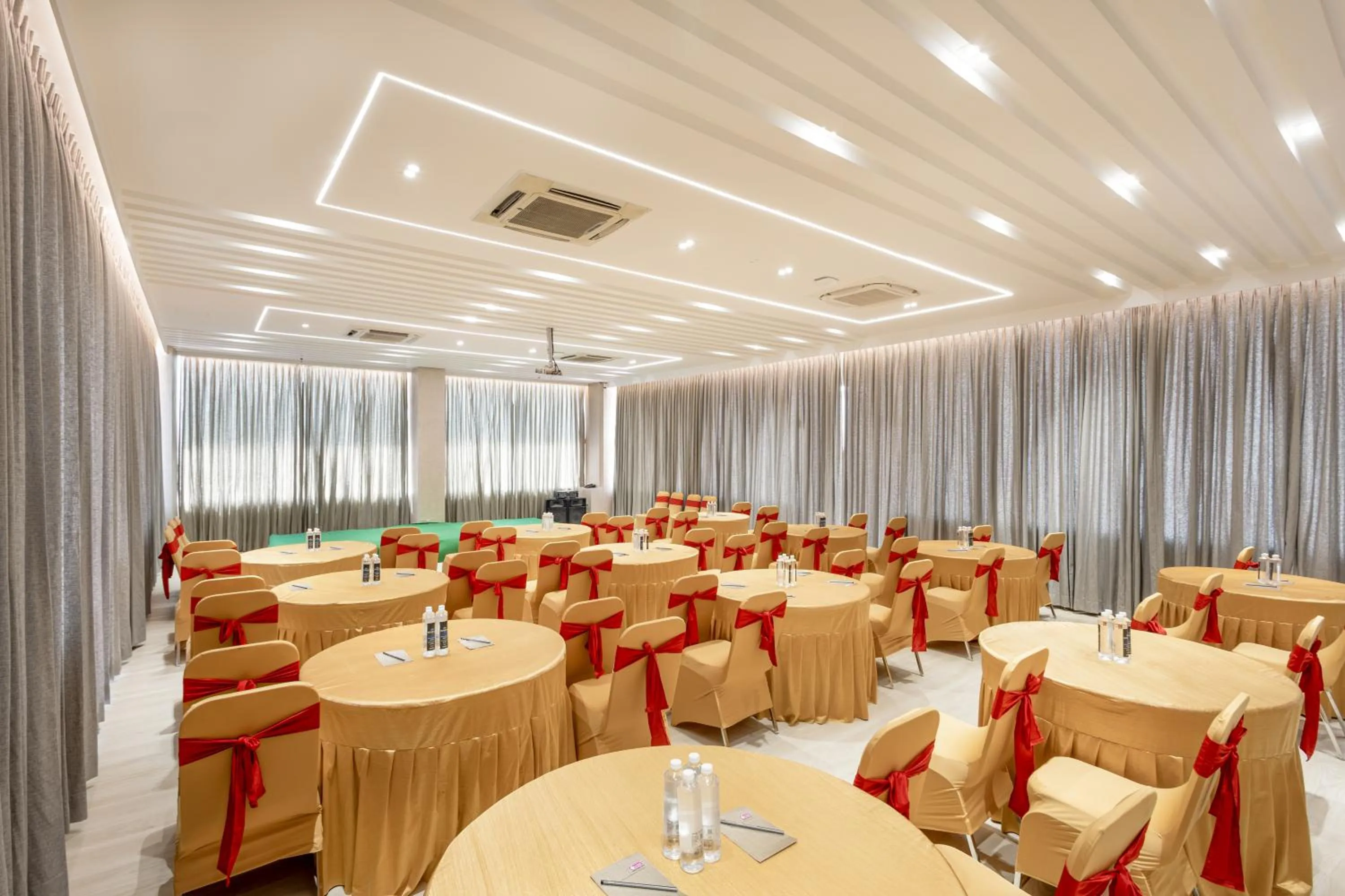 Banquet/Function facilities in Sunrise A Boutique Hotel, Kondapur - Gachibowli