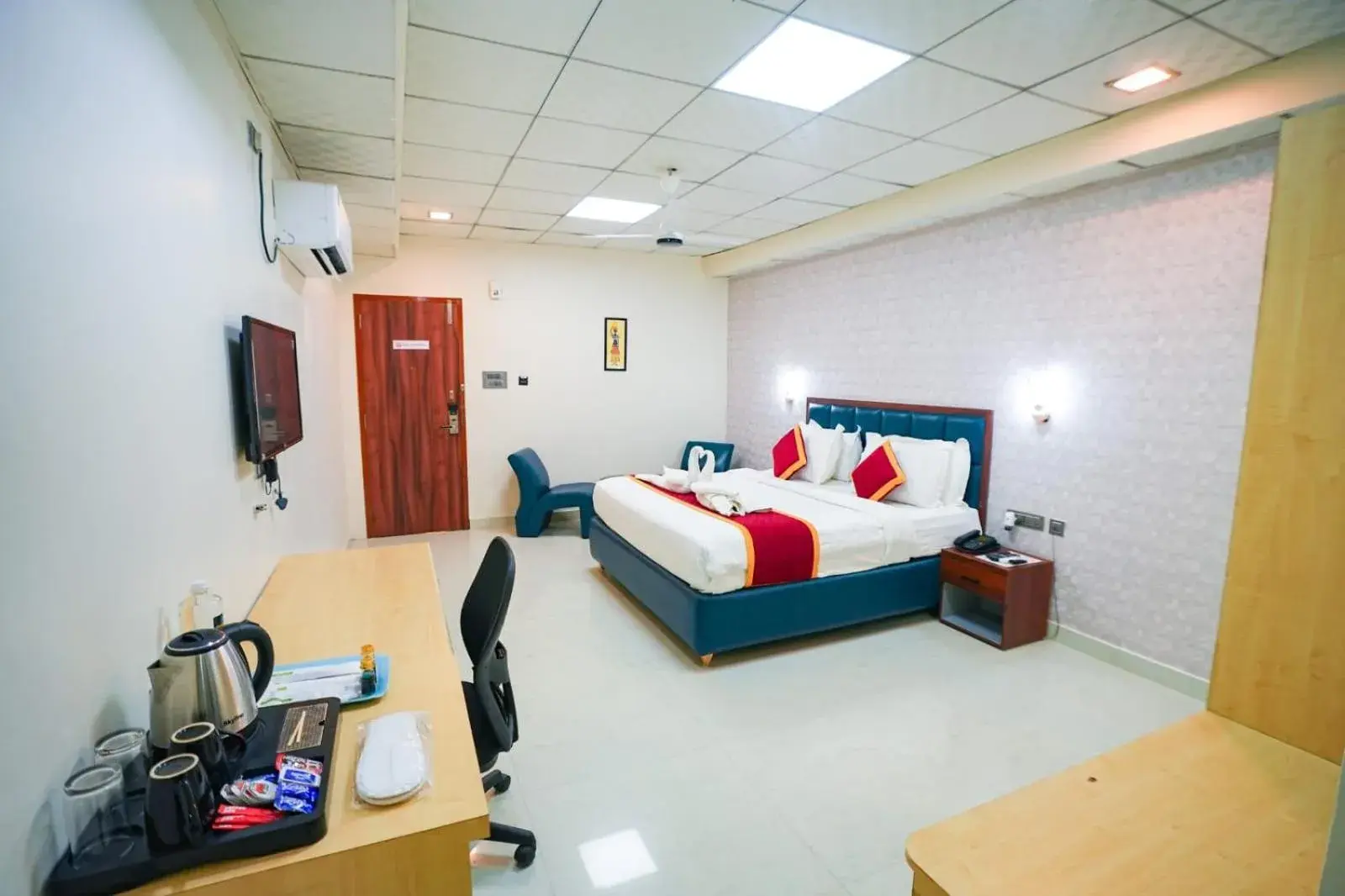 Standard Double Room - single occupancy in Sunrise A Boutique Hotel, Kondapur - Gachibowli Standard Double Room - single occupancy in Sunrise A Boutique Hotel, Kondapur - Gachibowli