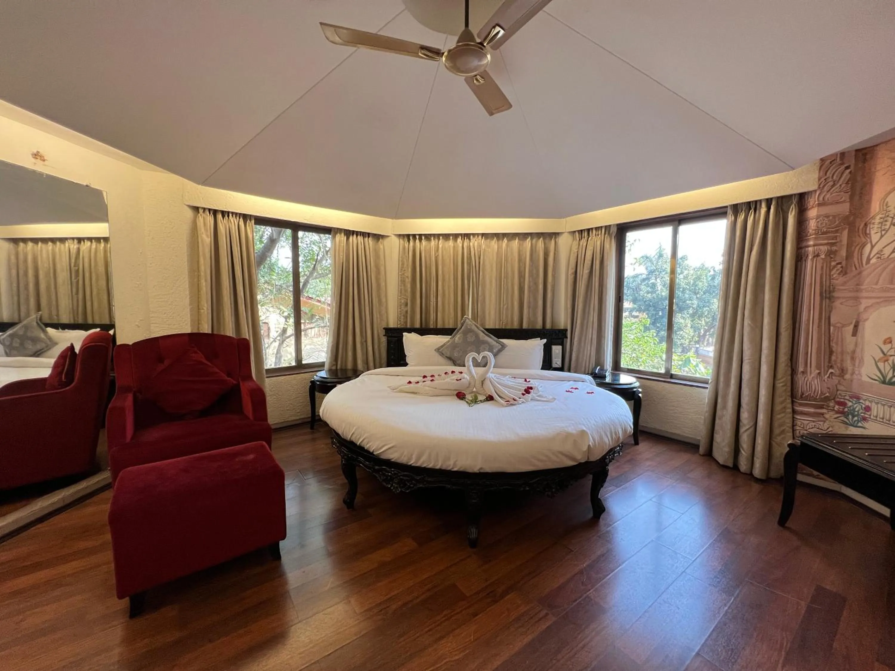 Bed in Aayush Resort