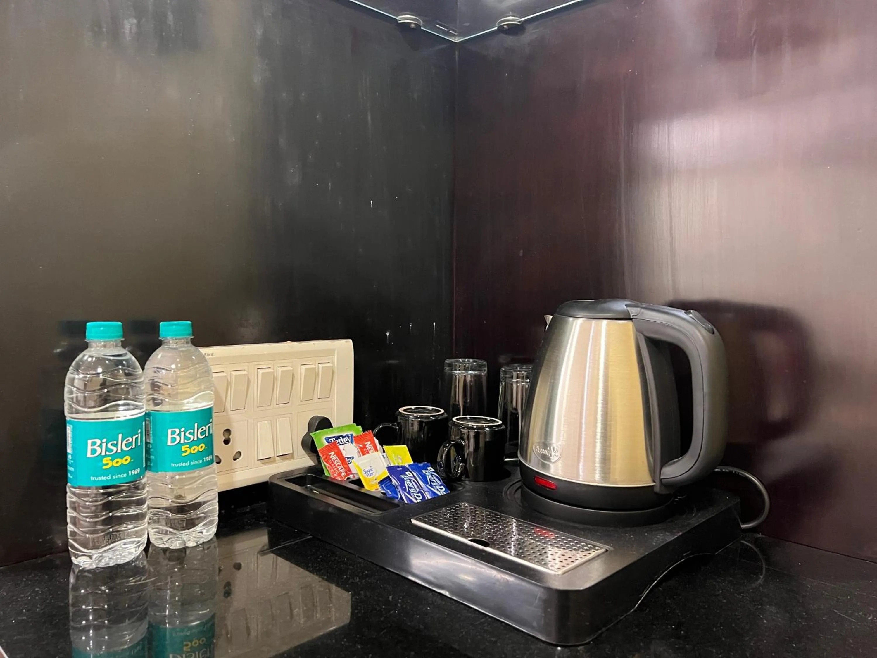 Coffee/tea facilities in Aayush Resort