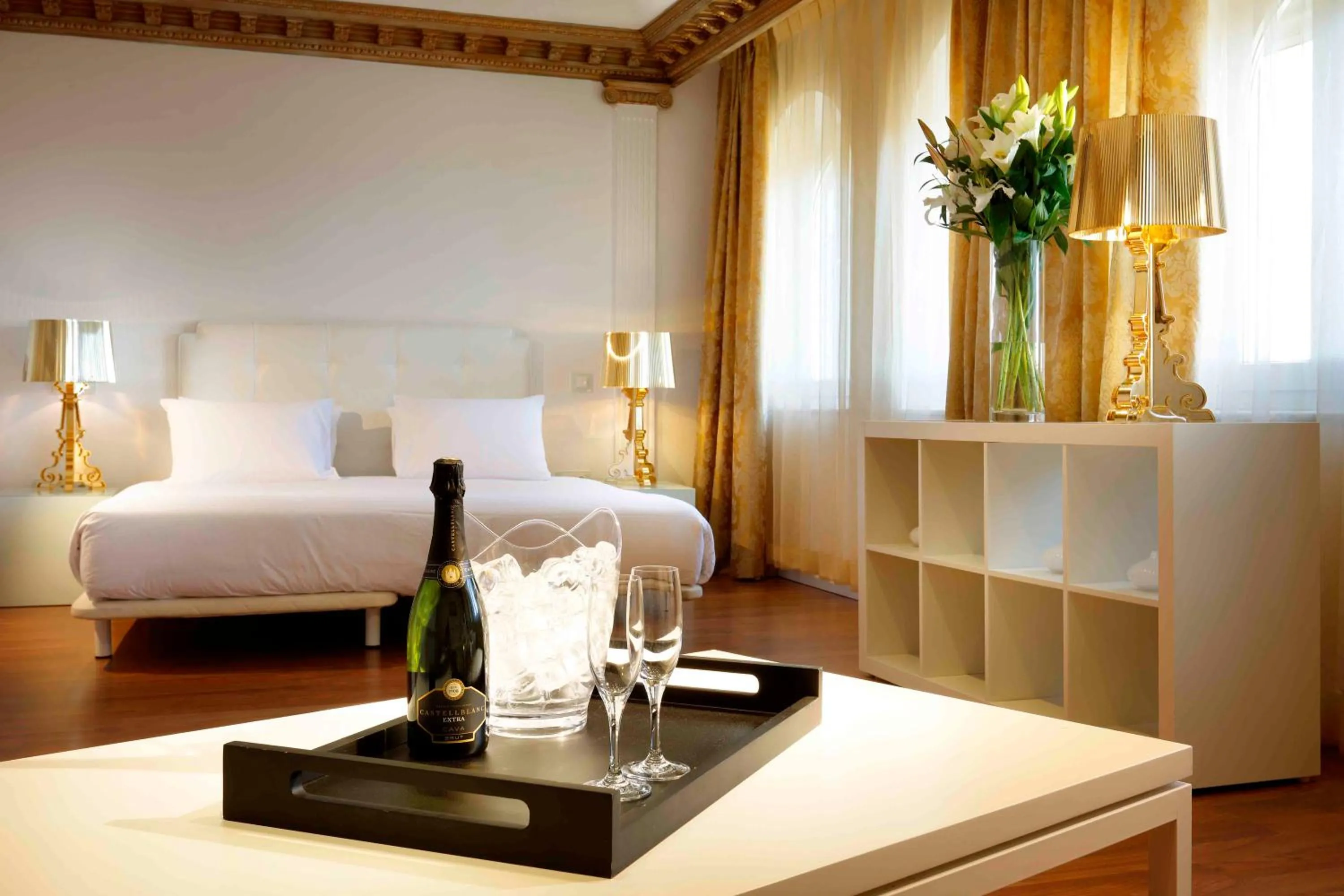 Bed in Exe Victoria Palace