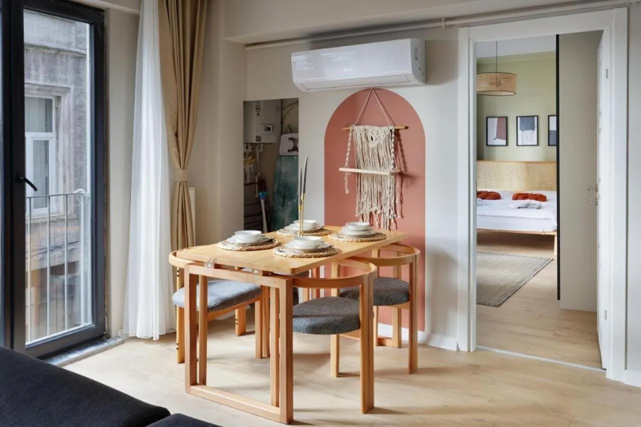 Bed in by Abraham Galata