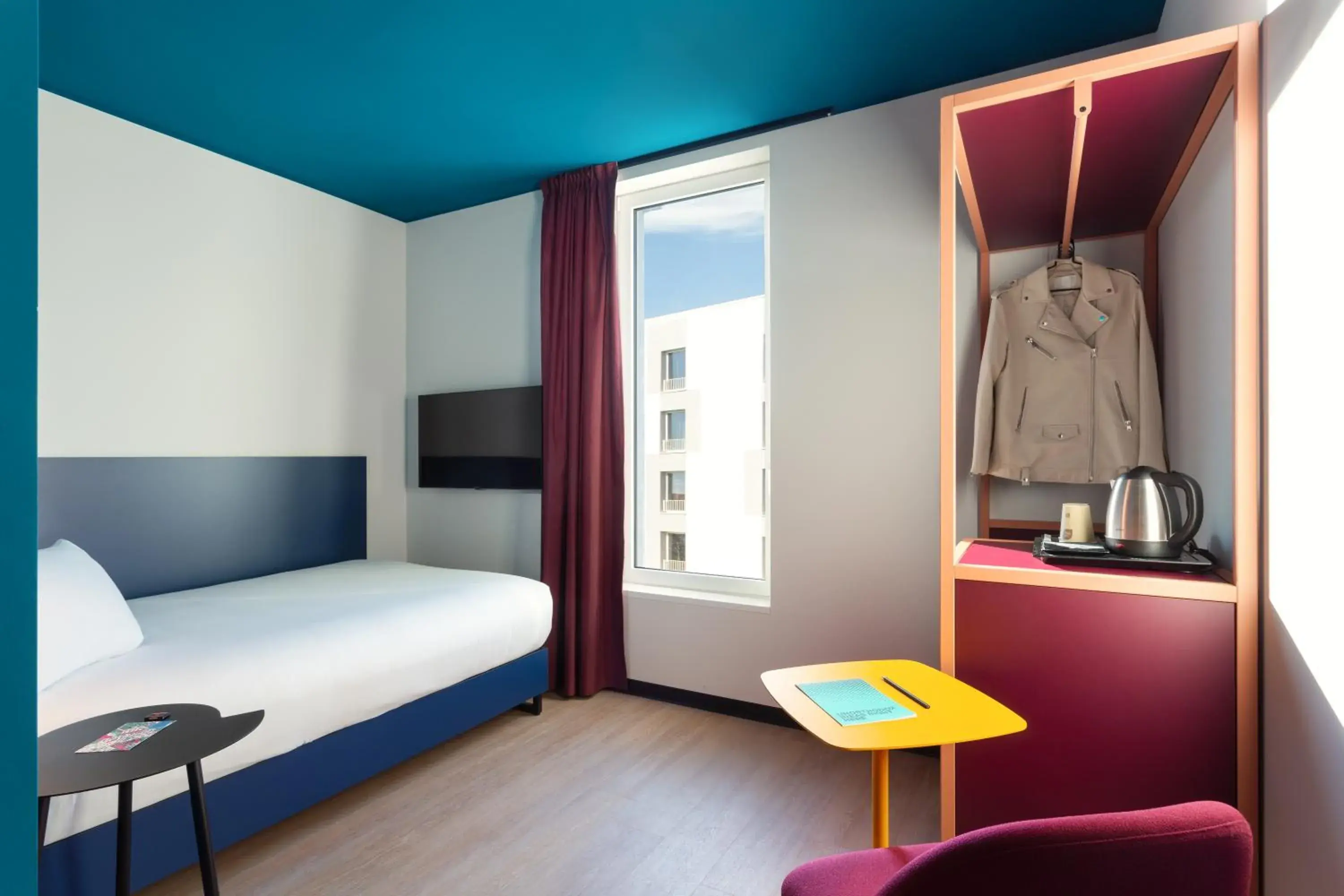 Bedroom, Bed in CX Milan NoM Bedroom, Bed in CX Milan NoM