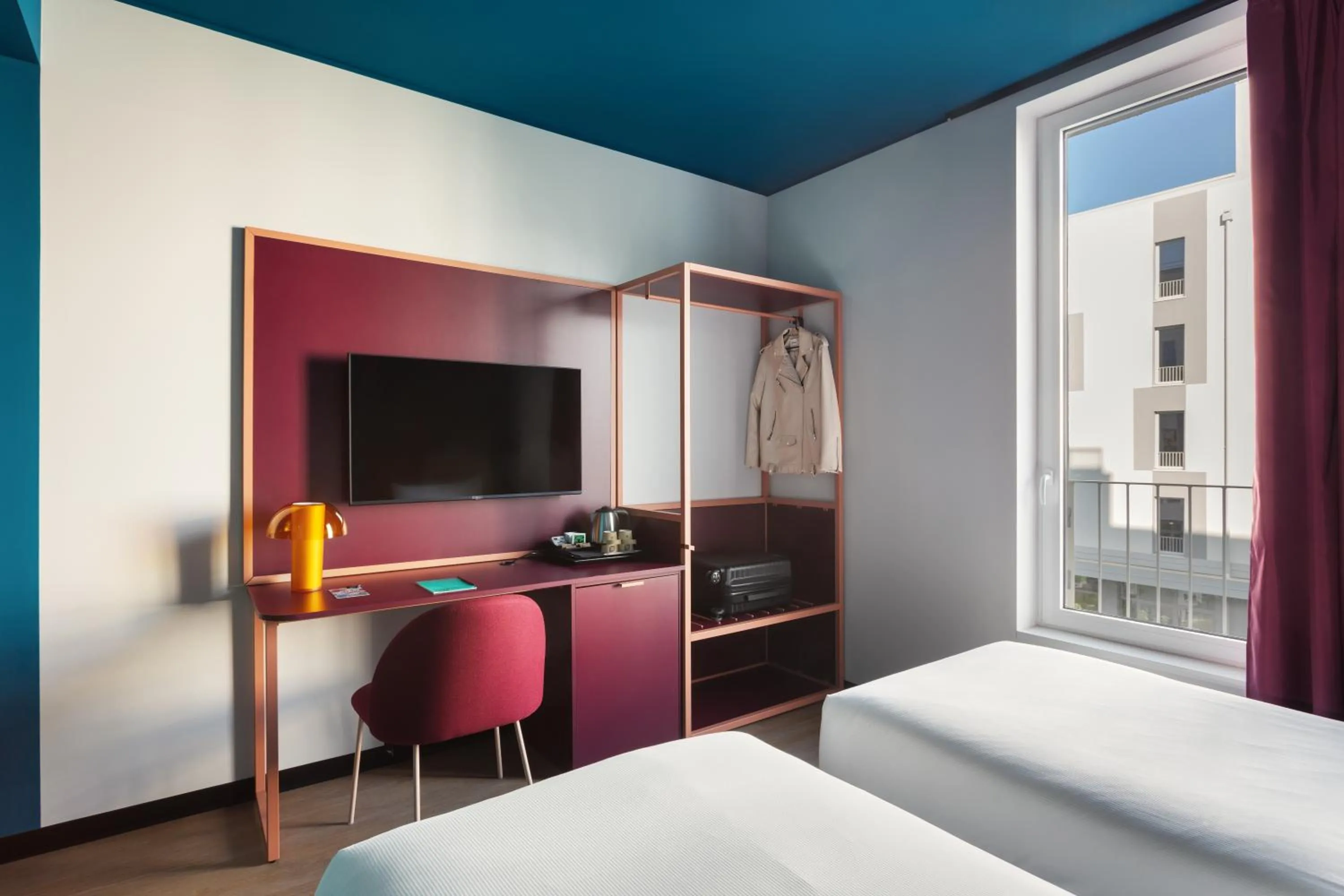 Bedroom, Bed in CX Milan NoM