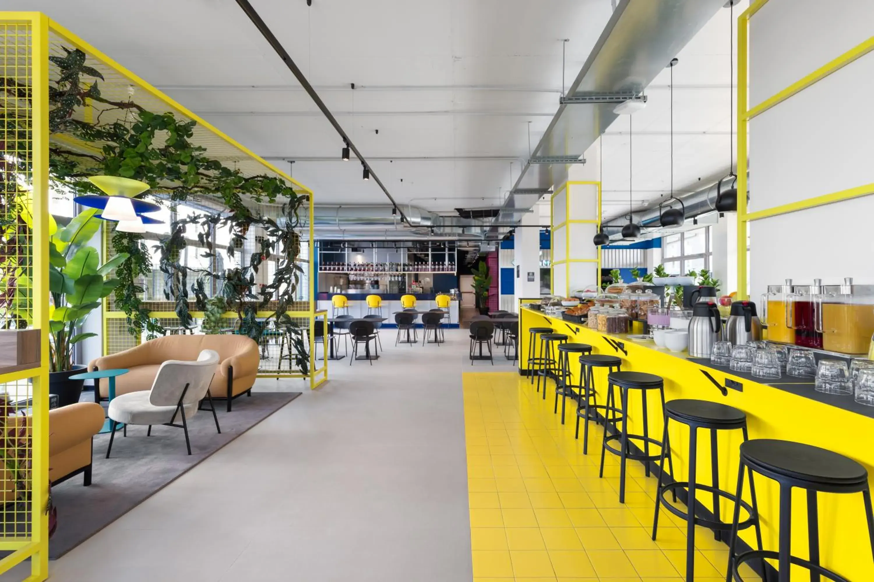 Restaurant/places to eat in CX Milan NoM Restaurant/places to eat in CX Milan NoM