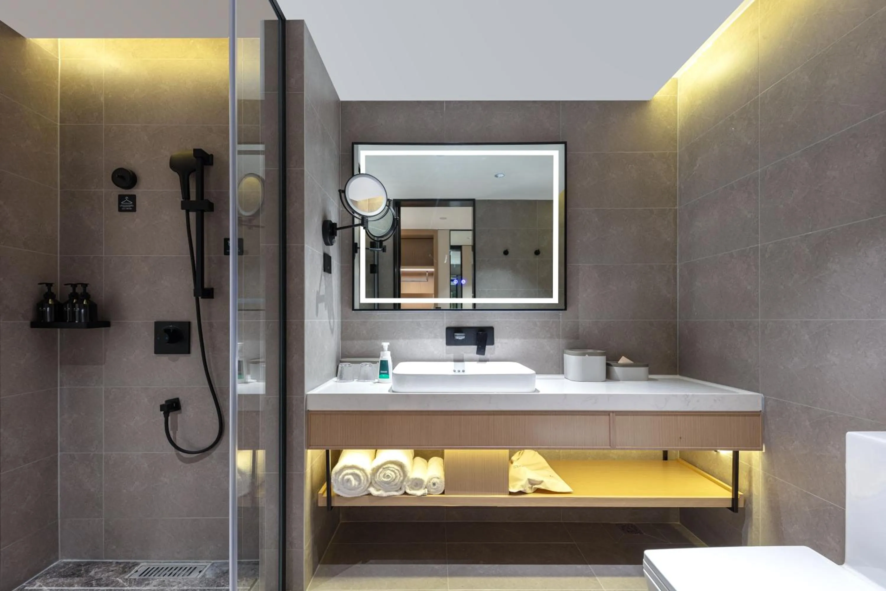 Bathroom in Atour X Hotel Chengdu Jinhua Wanda Zhonggang Plaza