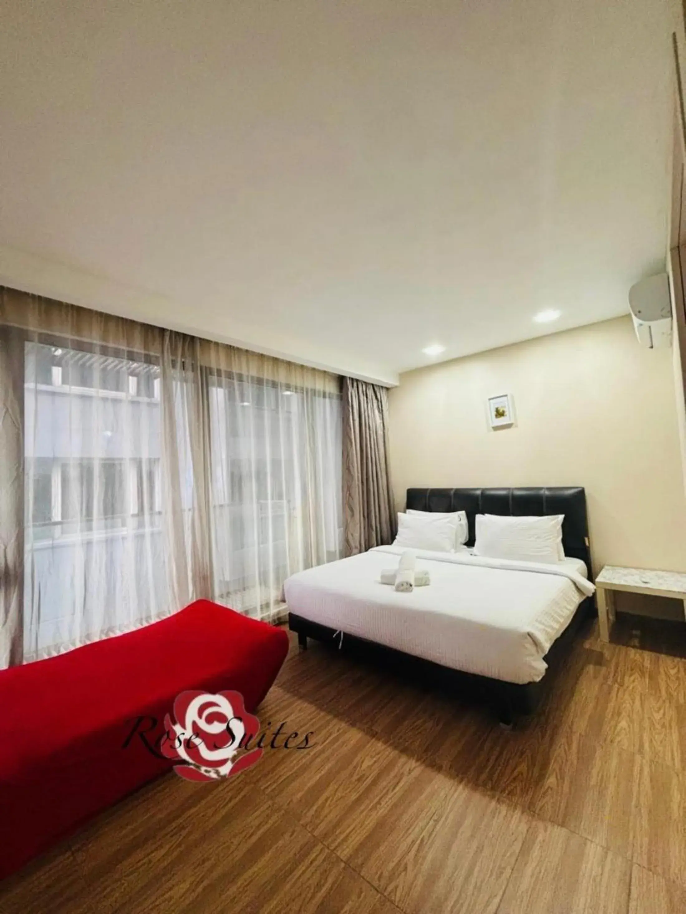 Superior Apartment with City View in Near Pavilion Bukit Bintang Fairlane KLCC suites by Angel Rose Superior Apartment with City View in Near Pavilion Bukit Bintang Fairlane KLCC suites by Angel Rose