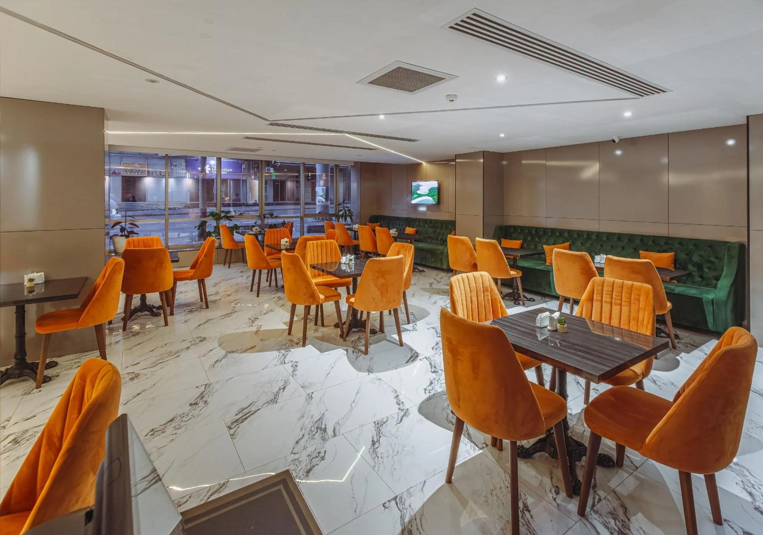 Restaurant/places to eat in CONGRESS Hotel