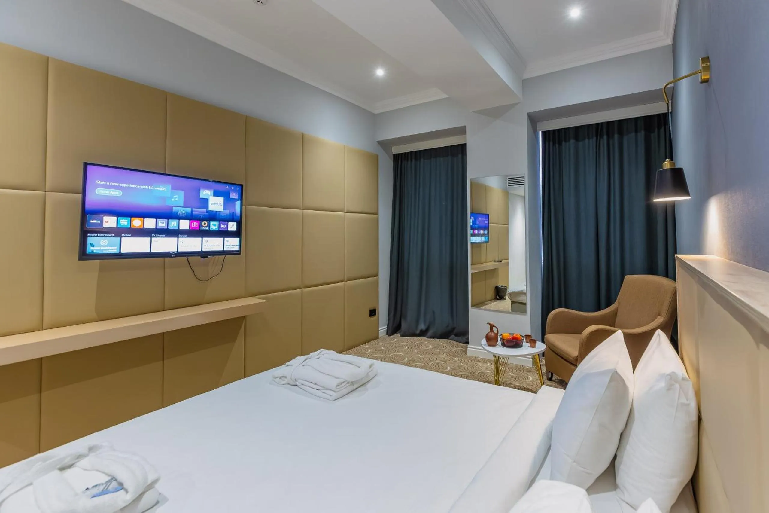 Bed in CONGRESS Hotel