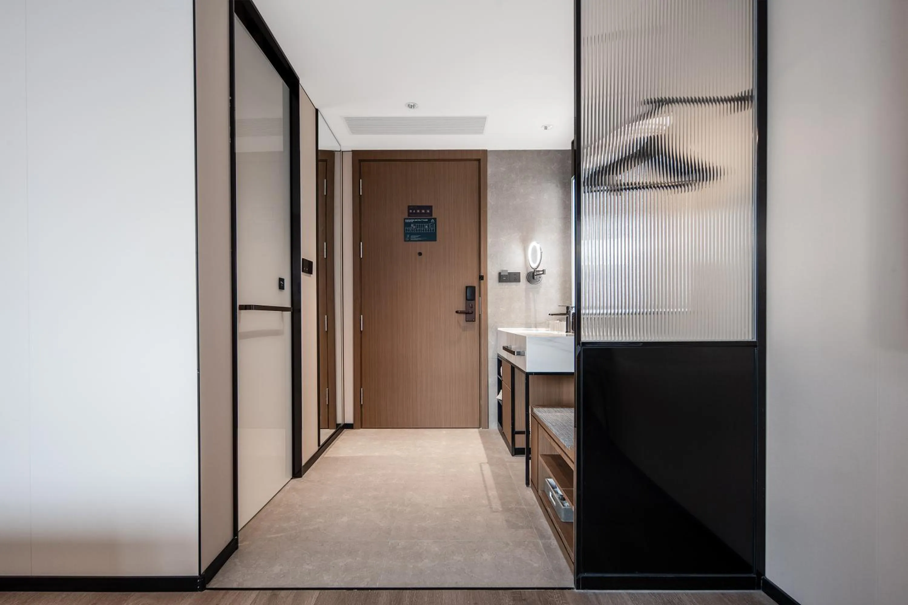 Atour Hotel Chengdu Jinniui Yipintianxia