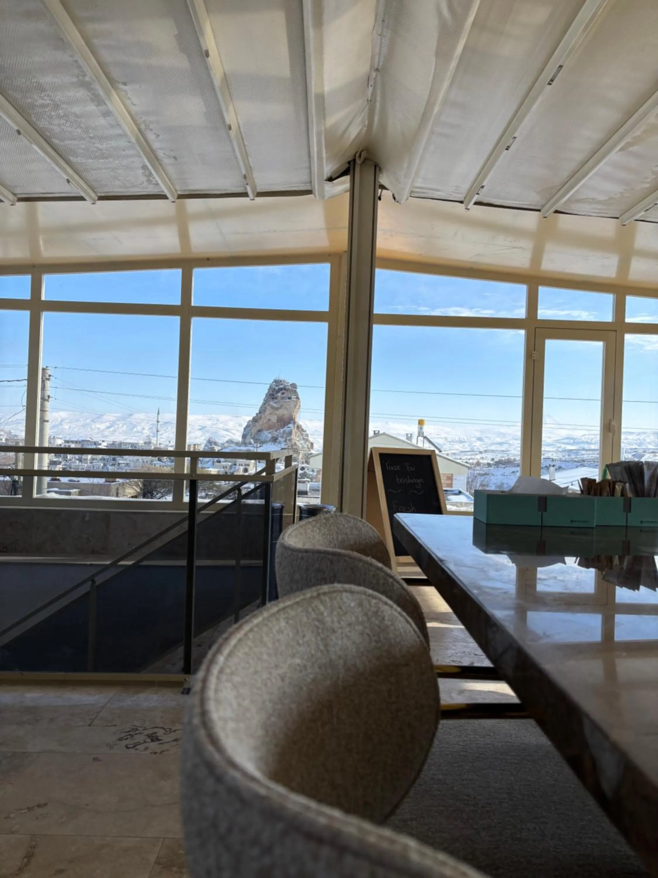 Restaurant/places to eat in Be Still Alexa Smart Luxury Escape Adults Only