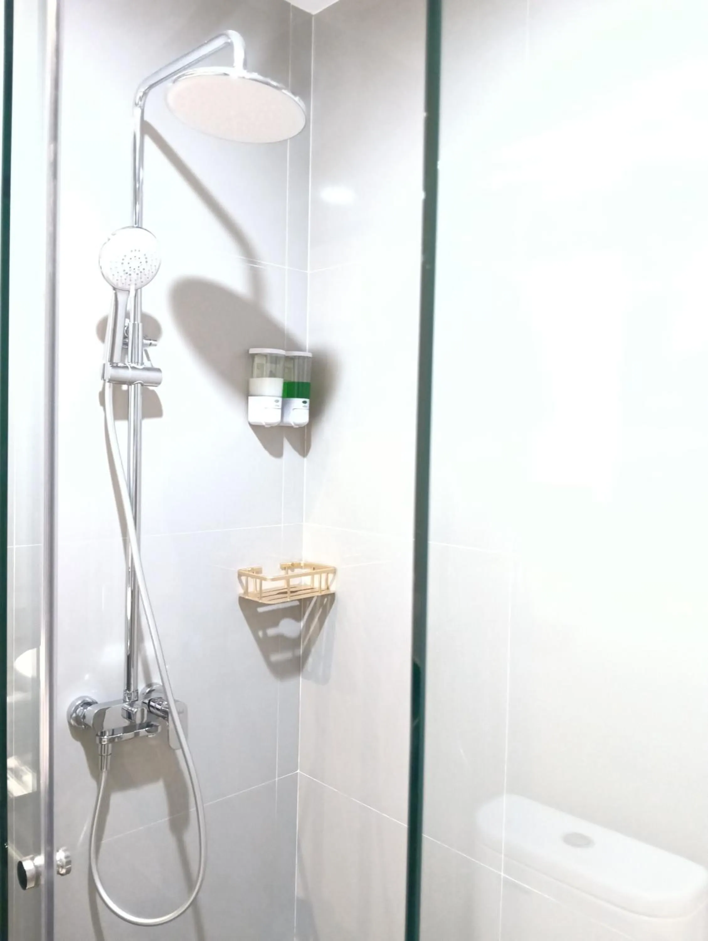 Sunflower Hotel Syariah near Juanda Airport