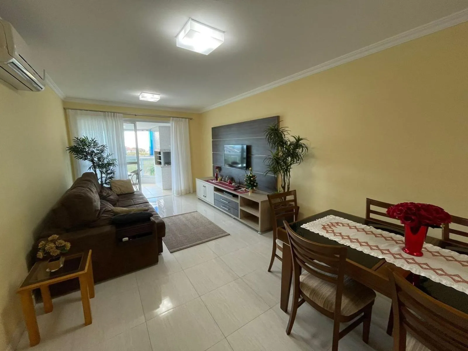 Cód 113 - Apartamento vista para o mar