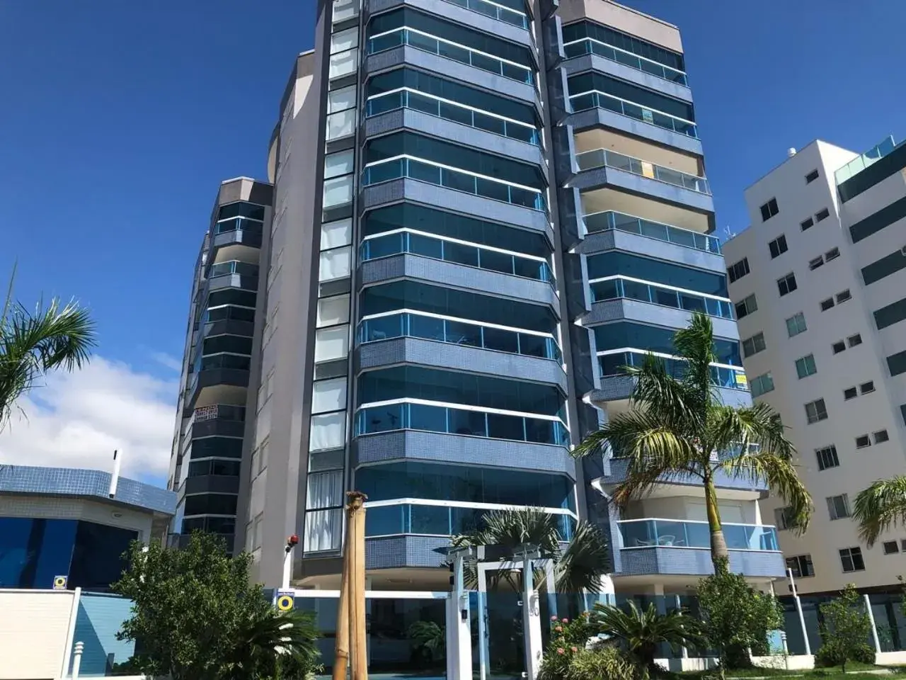 Cód 113 - Apartamento vista para o mar Cód 113 - Apartamento vista para o mar