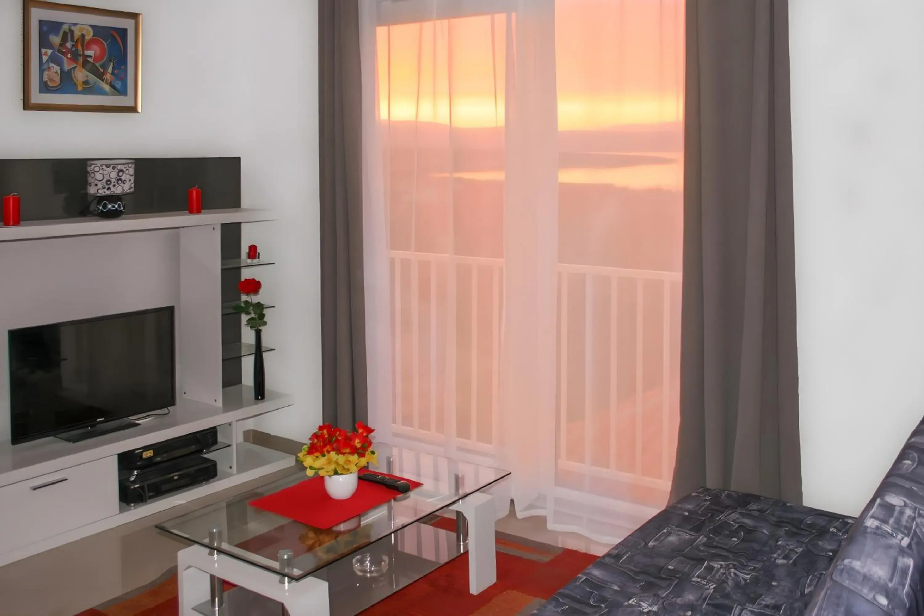 Apartment with Sea View in Apartments Kremenici Apartment with Sea View in Apartments Kremenici