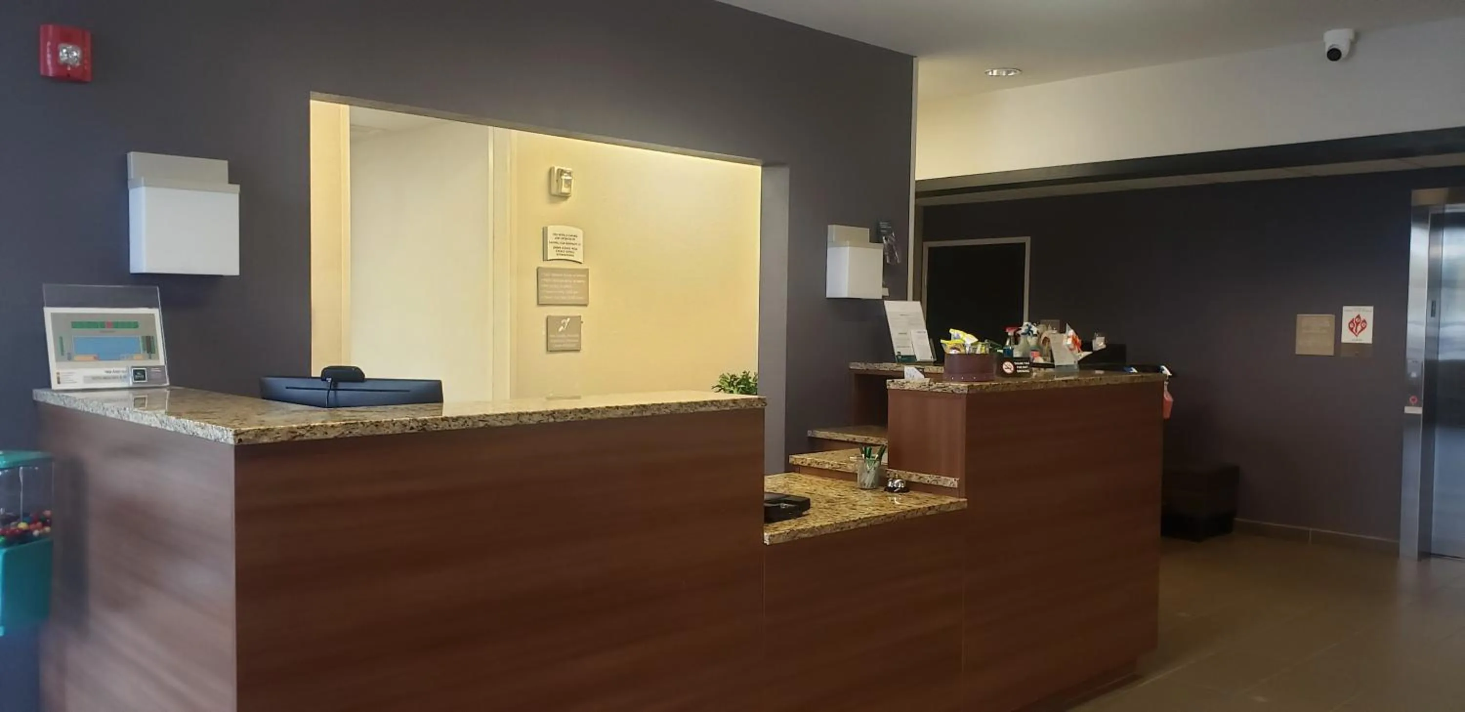 Quality Inn & Suites Caldwell I-77