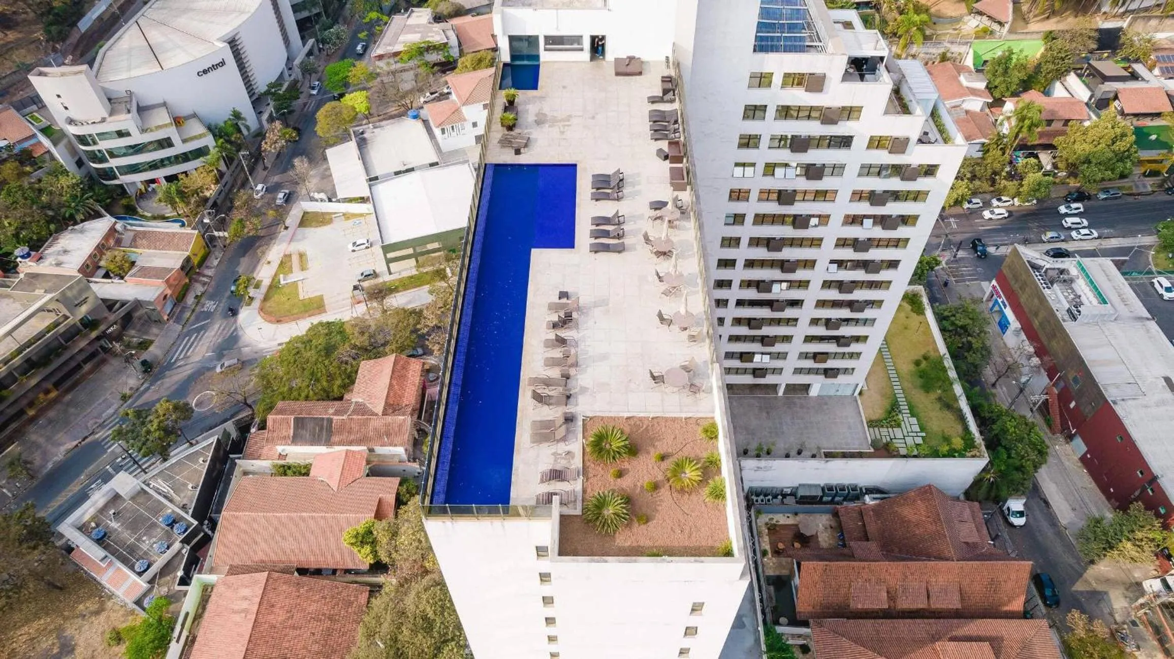 Swimming pool in Ville Celestine Hotel