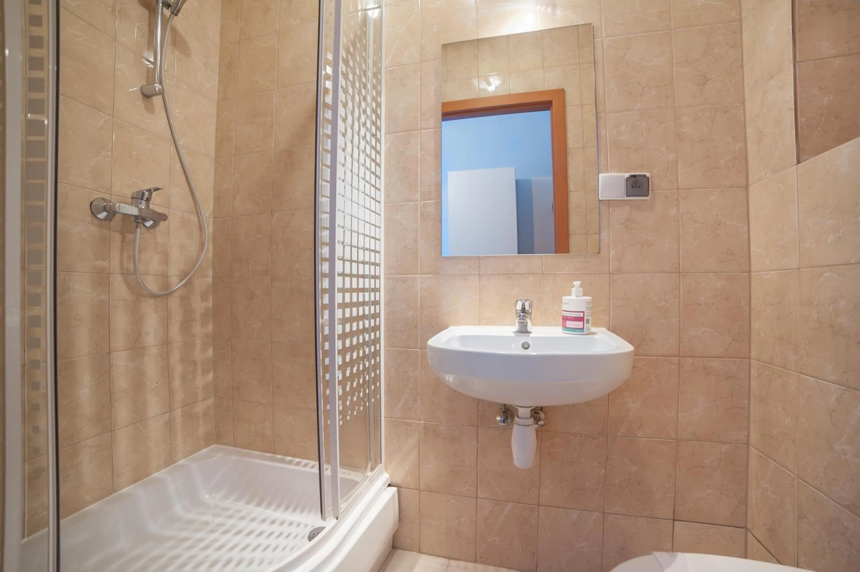 Shower in Freedom Hostel