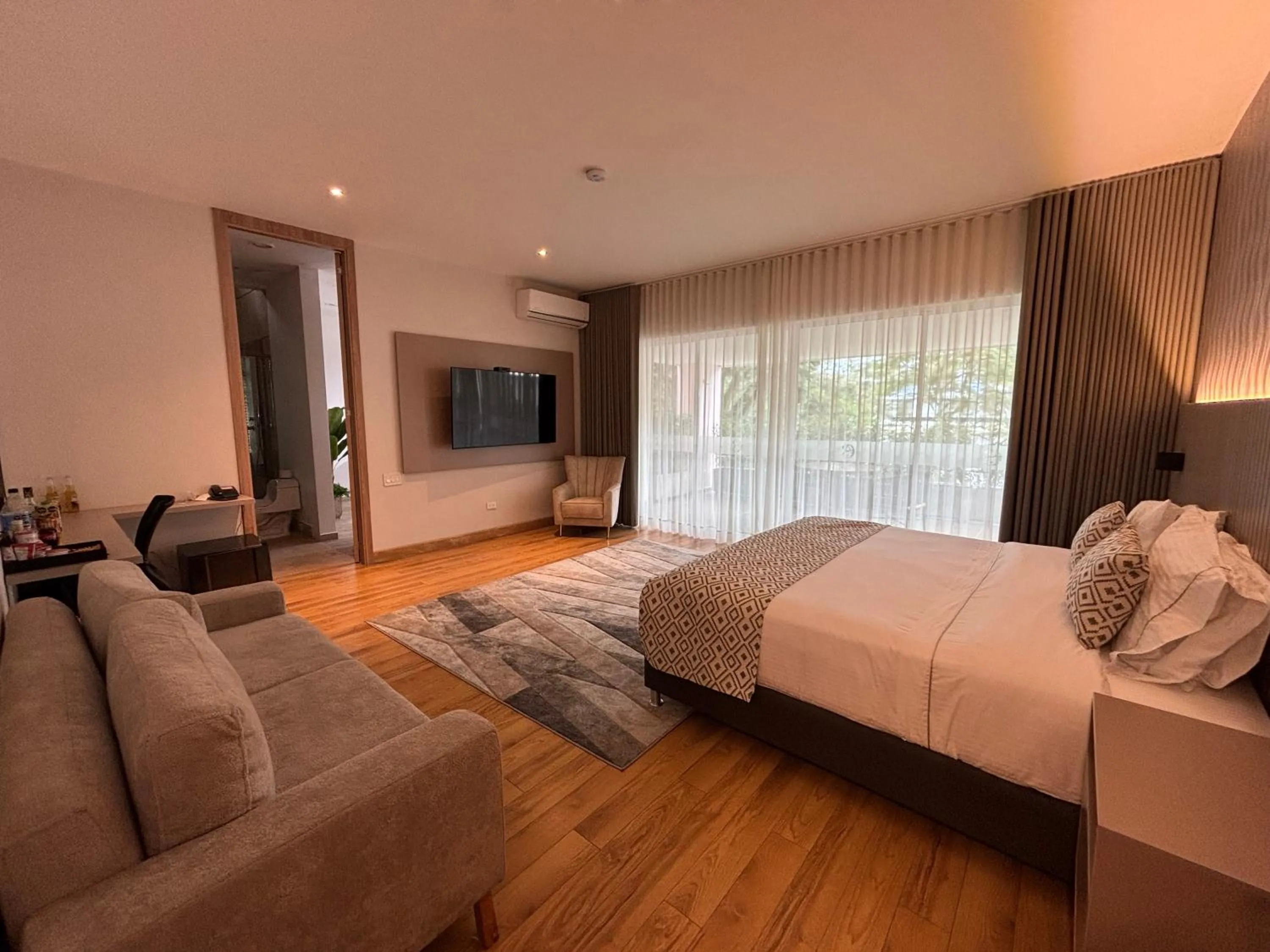 Casa Aurora Luxury Hotel