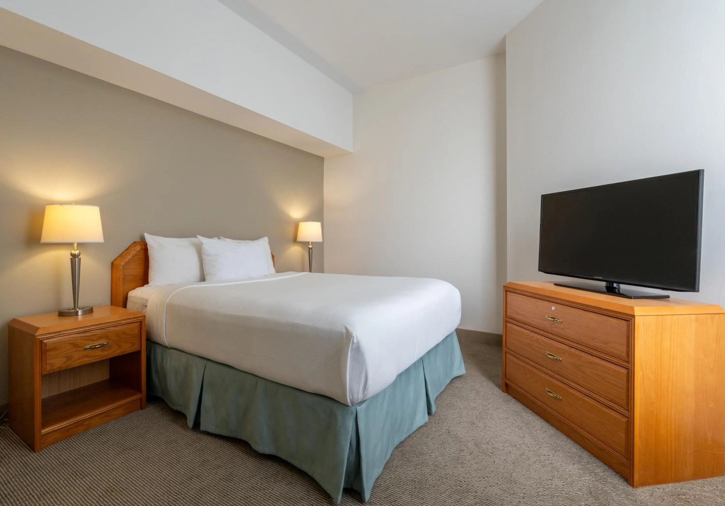 Bed in DEV Hotel and Conference Centre