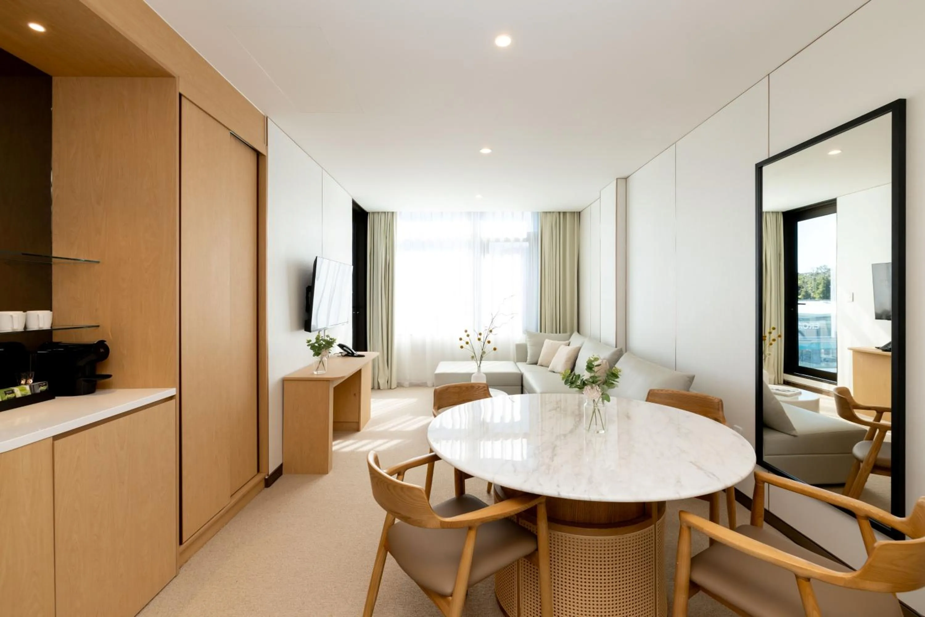 Coffee/tea facilities in Maxim Hotel - Auckland