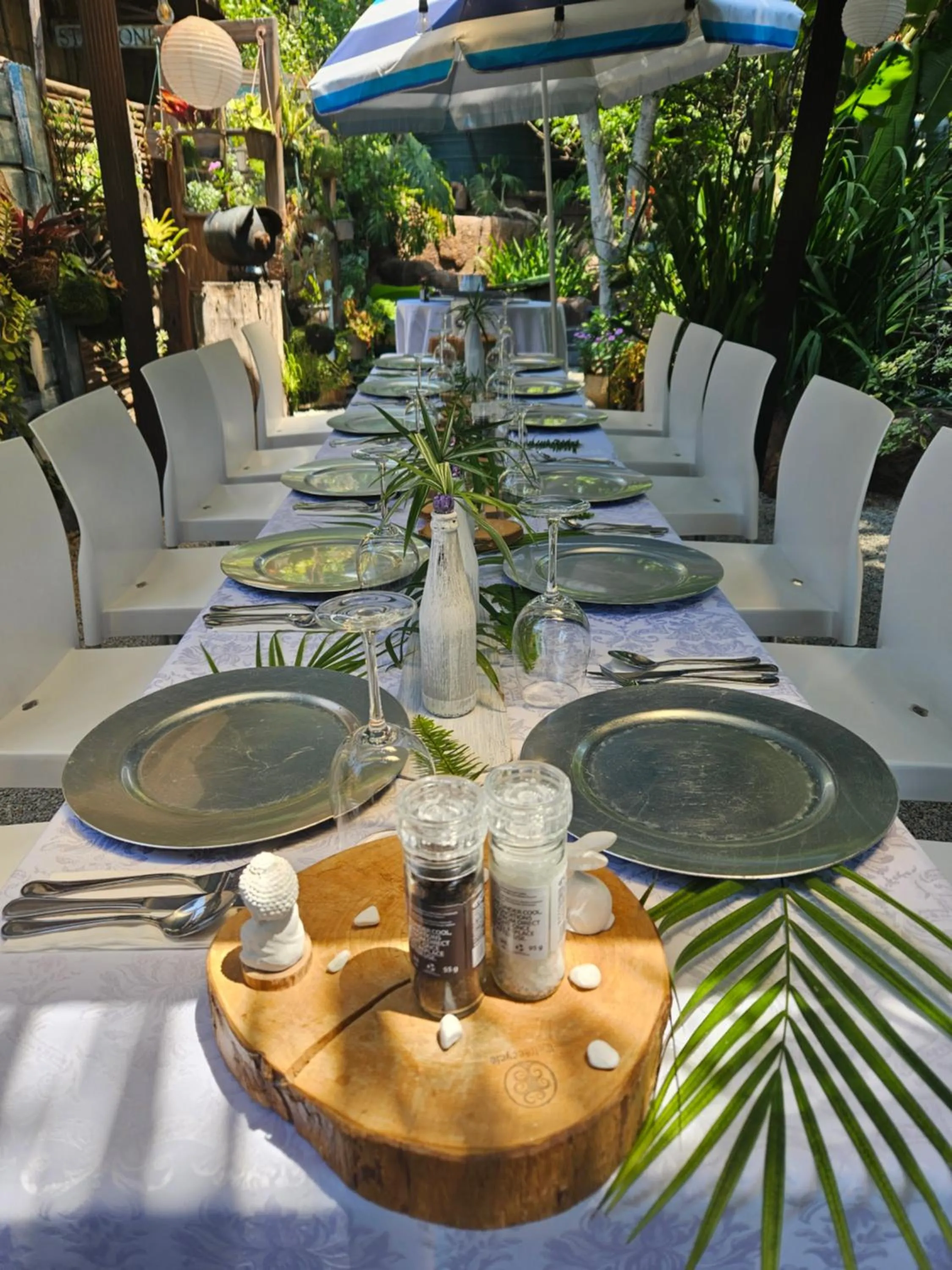 Restaurant/places to eat in 61 On Ireland Guest House and Conferencing