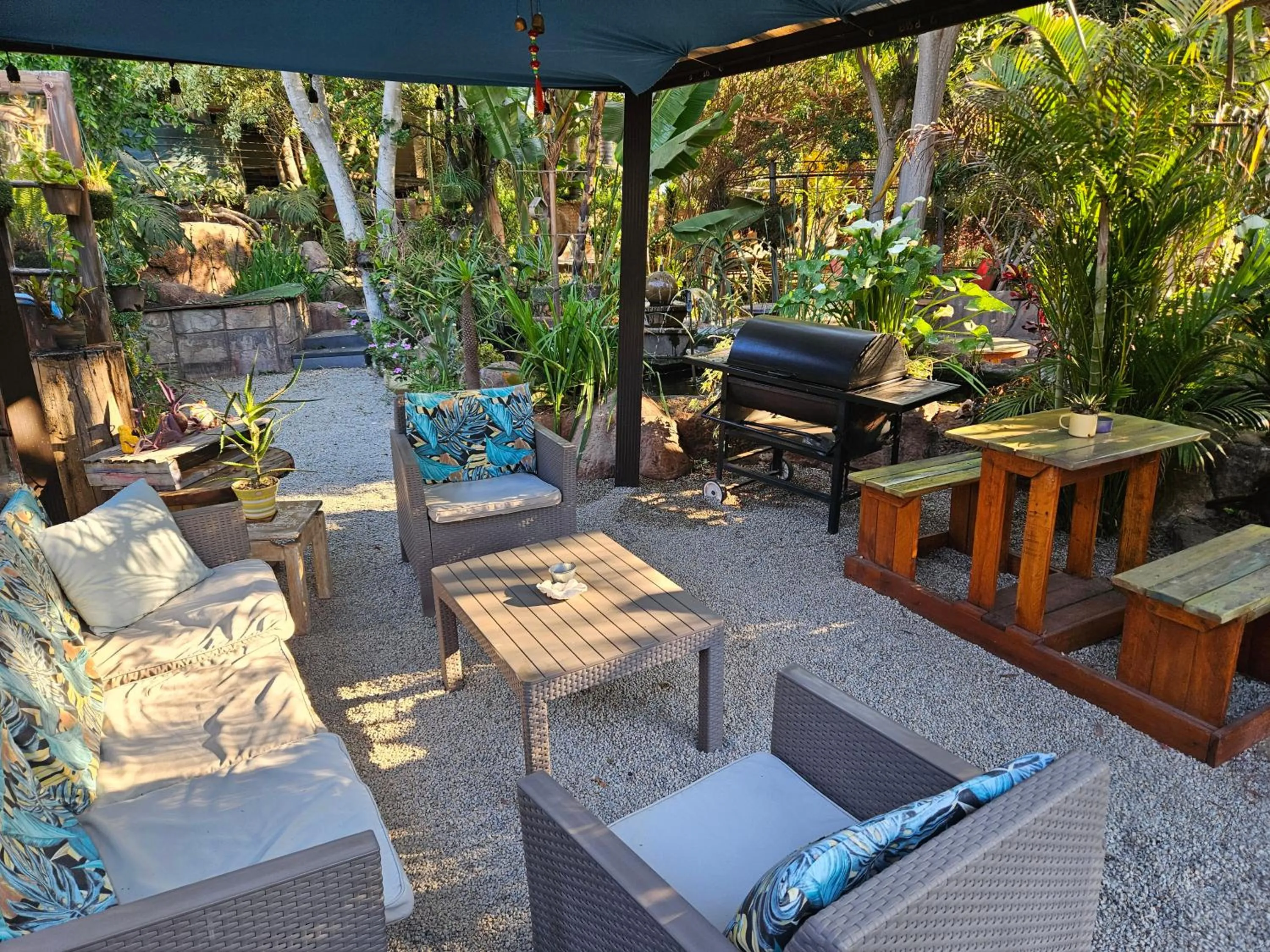 Restaurant/places to eat in 61 On Ireland Guest House and Conferencing