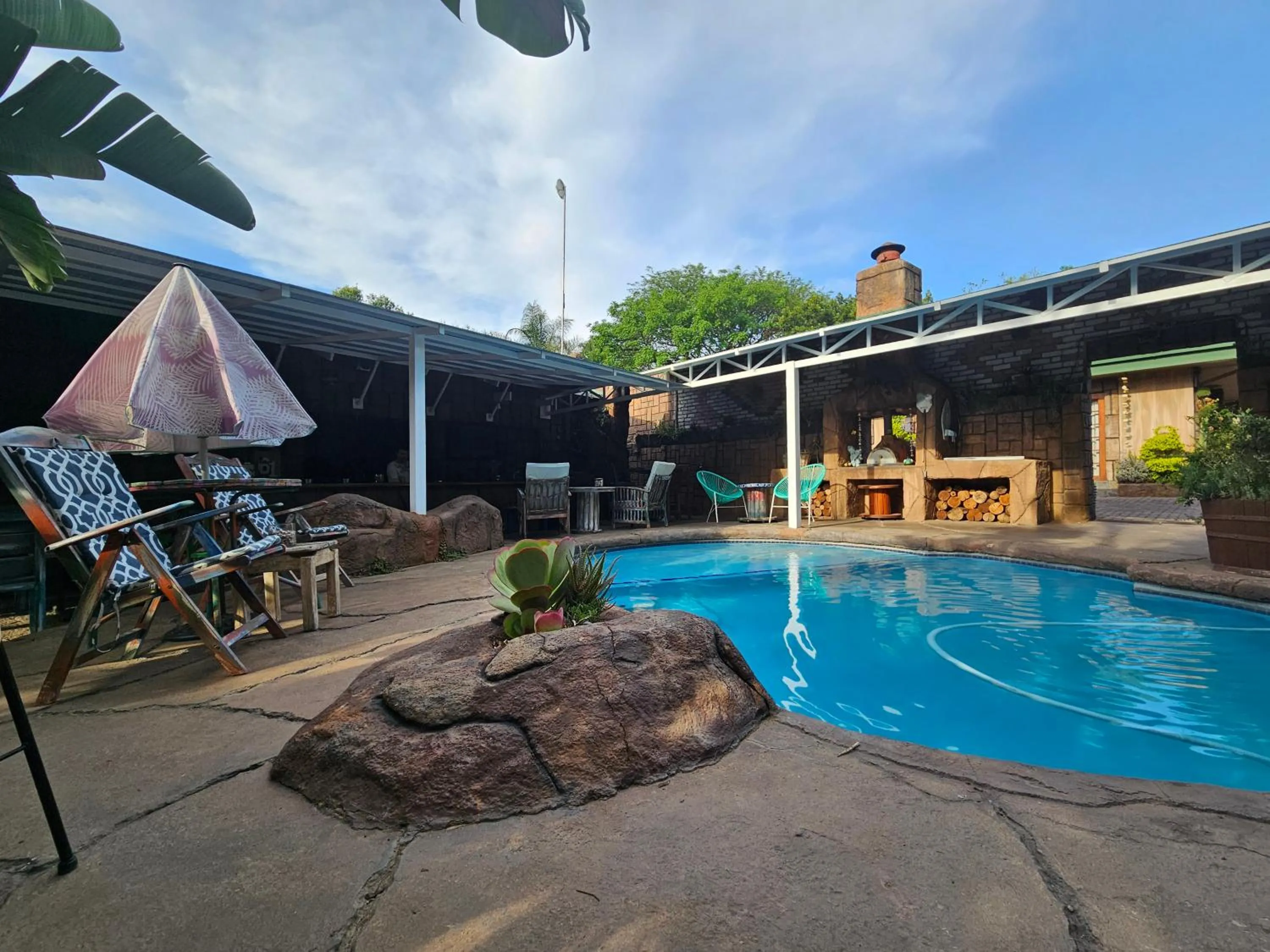 Lounge or bar in 61 On Ireland Guest House and Conferencing