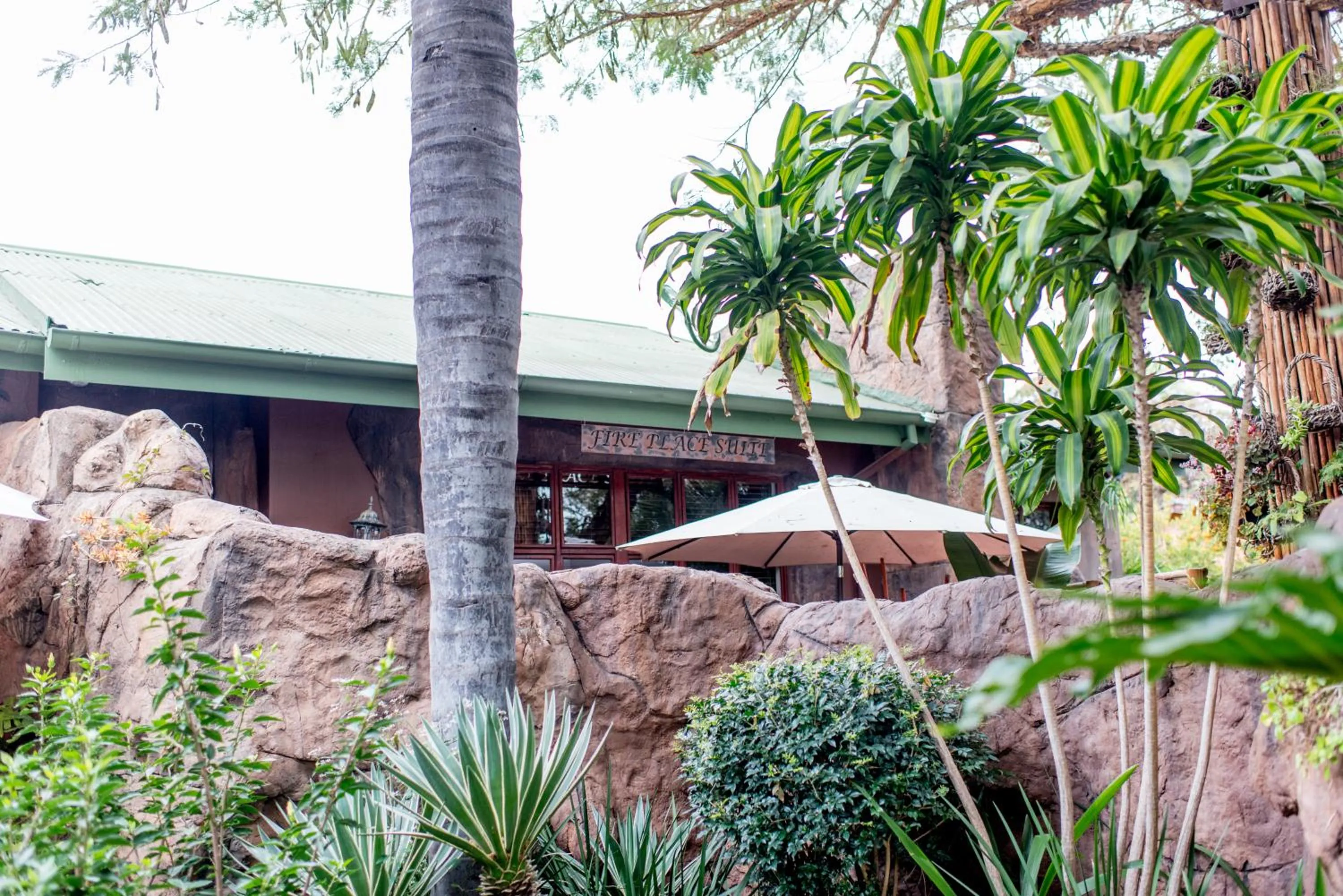 Patio in 61 On Ireland Guest House and Conferencing