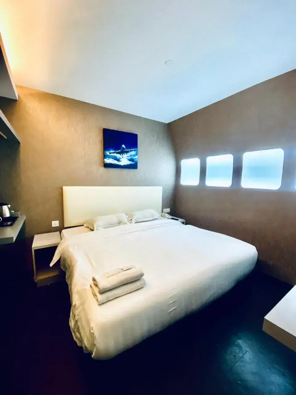 Economy King Room in Sri Langit Hotel KLIA, KLIA 2 & F1 Economy King Room in Sri Langit Hotel KLIA, KLIA 2 & F1