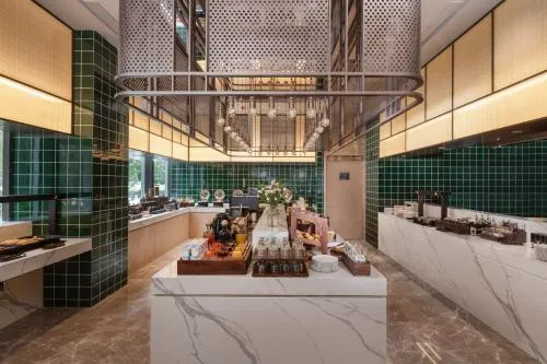 Atour Hotel Wuxi Huishan High-Speed Railway Station