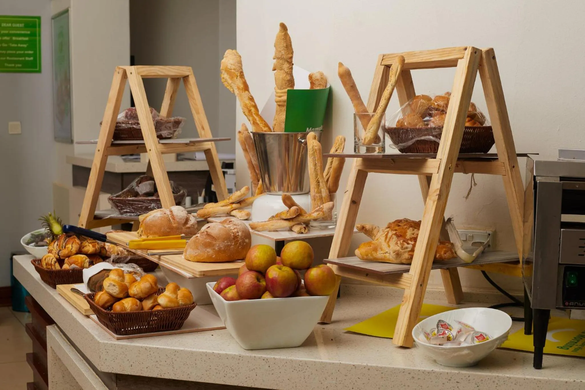 Restaurant/places to eat in Holiday Inn - Mutare by IHG