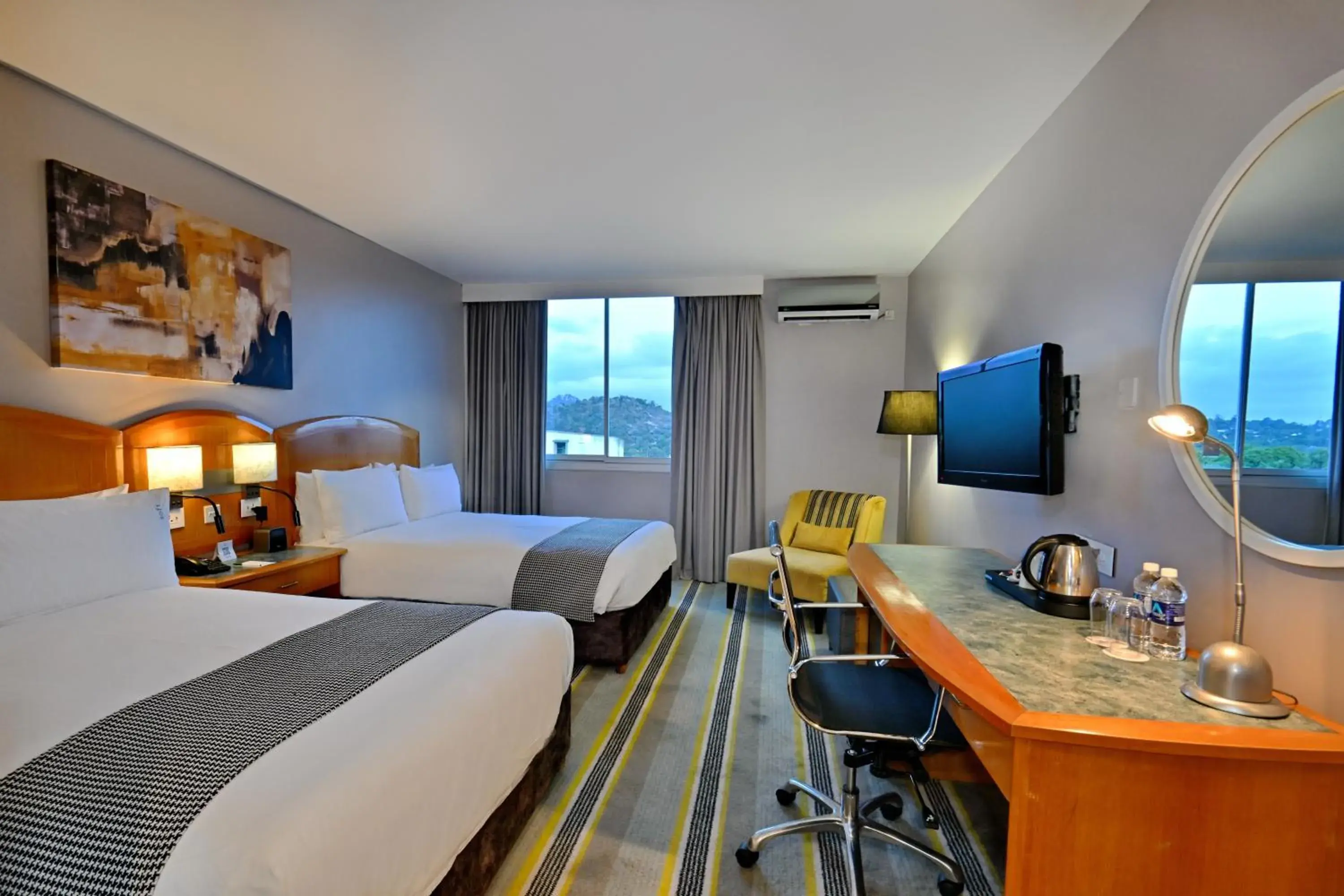 Standard Twin Room with Mountain View in Holiday Inn - Mutare by IHG Standard Twin Room with Mountain View in Holiday Inn - Mutare by IHG