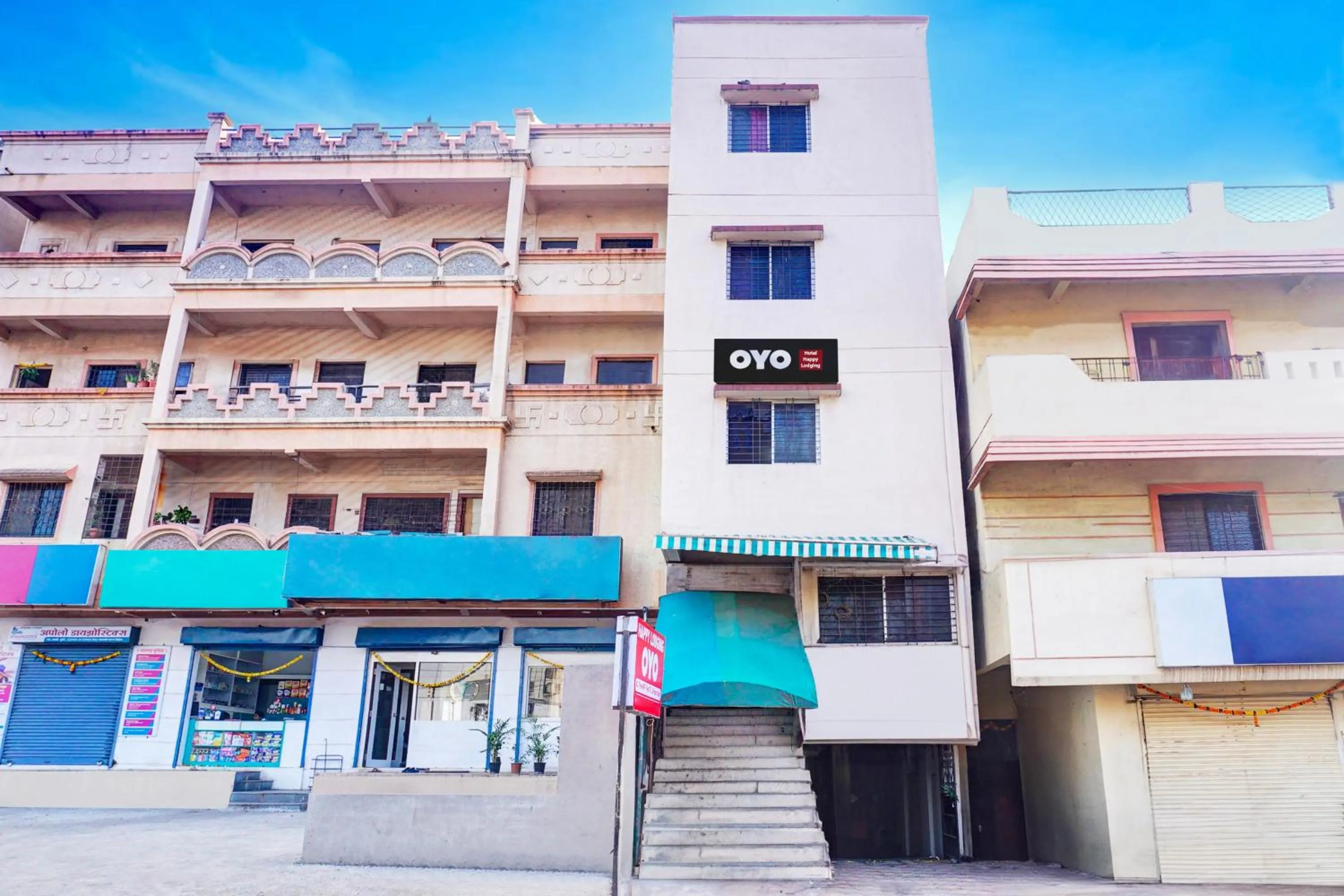 Facade/entrance in Hotel O Swagat Lodge