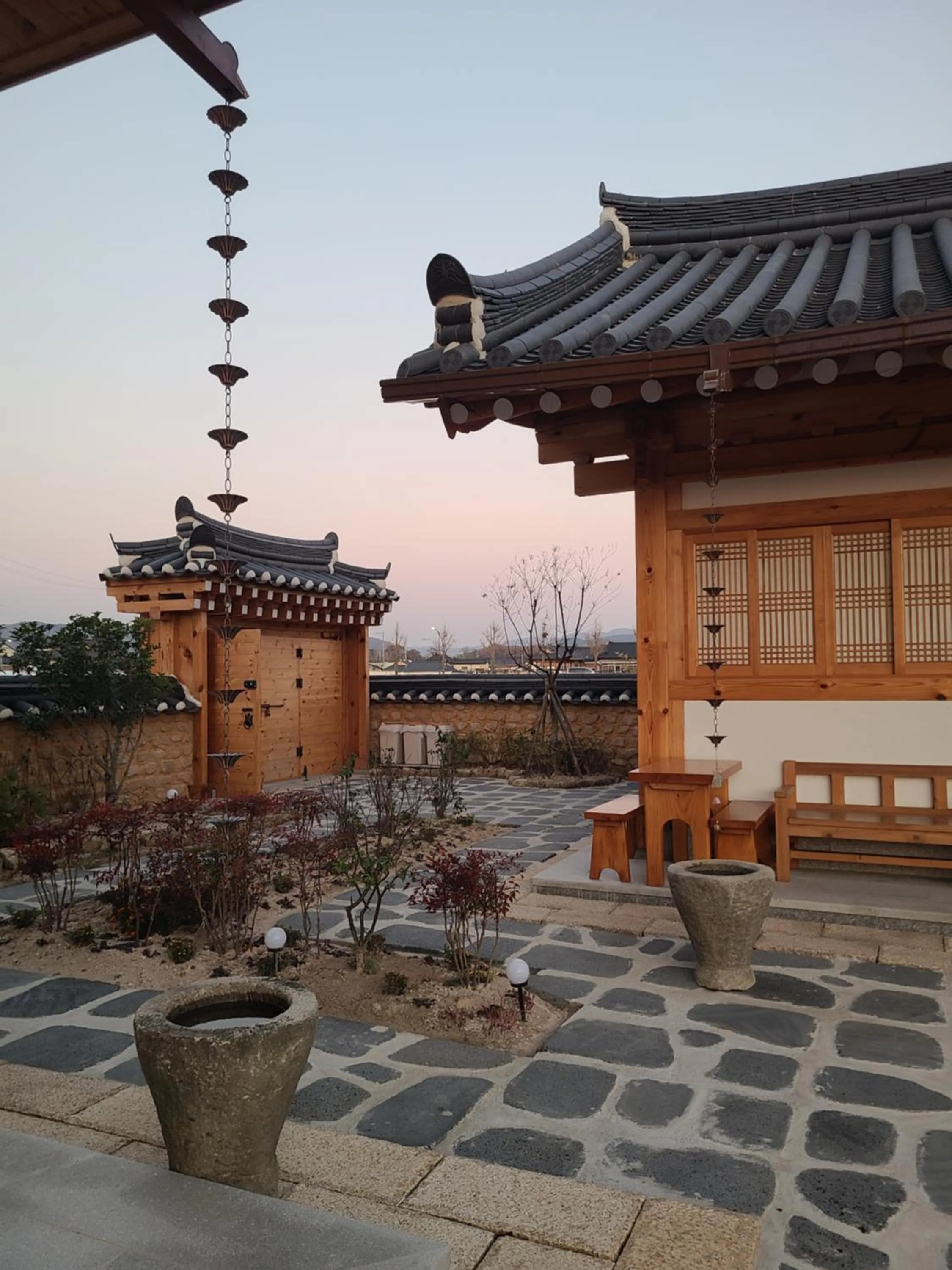 Property building in Hanok stay Mokhyang