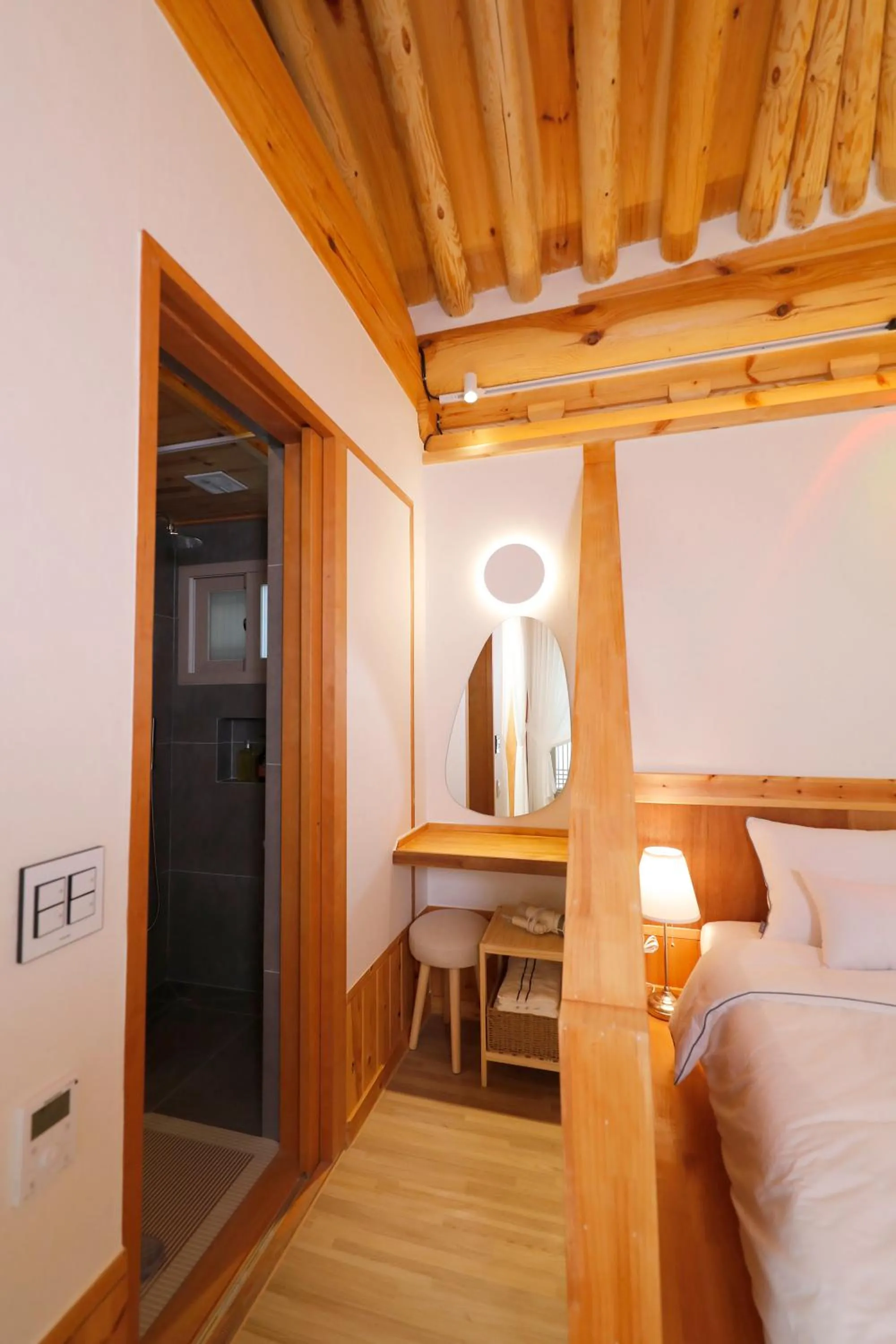 Living room, Bed in Hanok stay Mokhyang